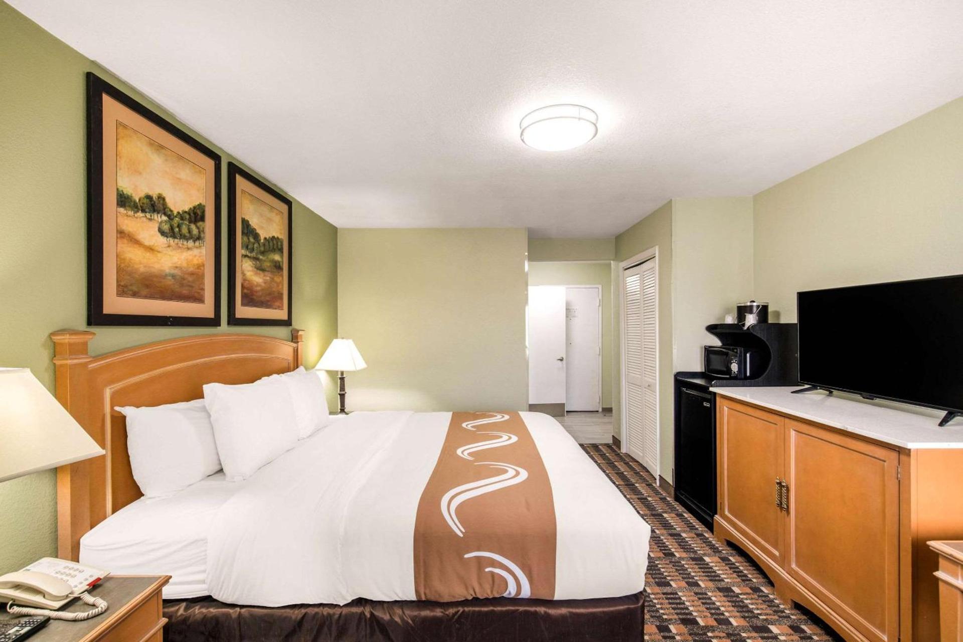 Quality Inn & Suites Plano East - Richardson photo 21