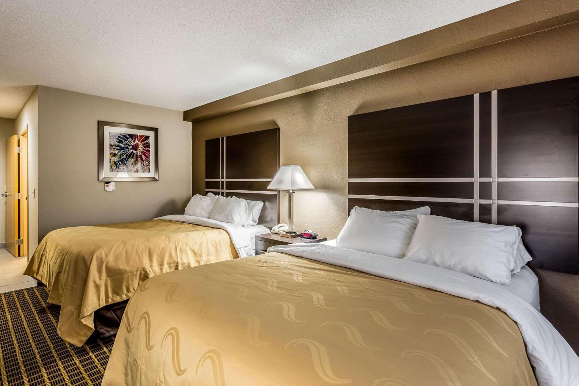 Quality Inn & Suites West El Paso I-10 photo 12