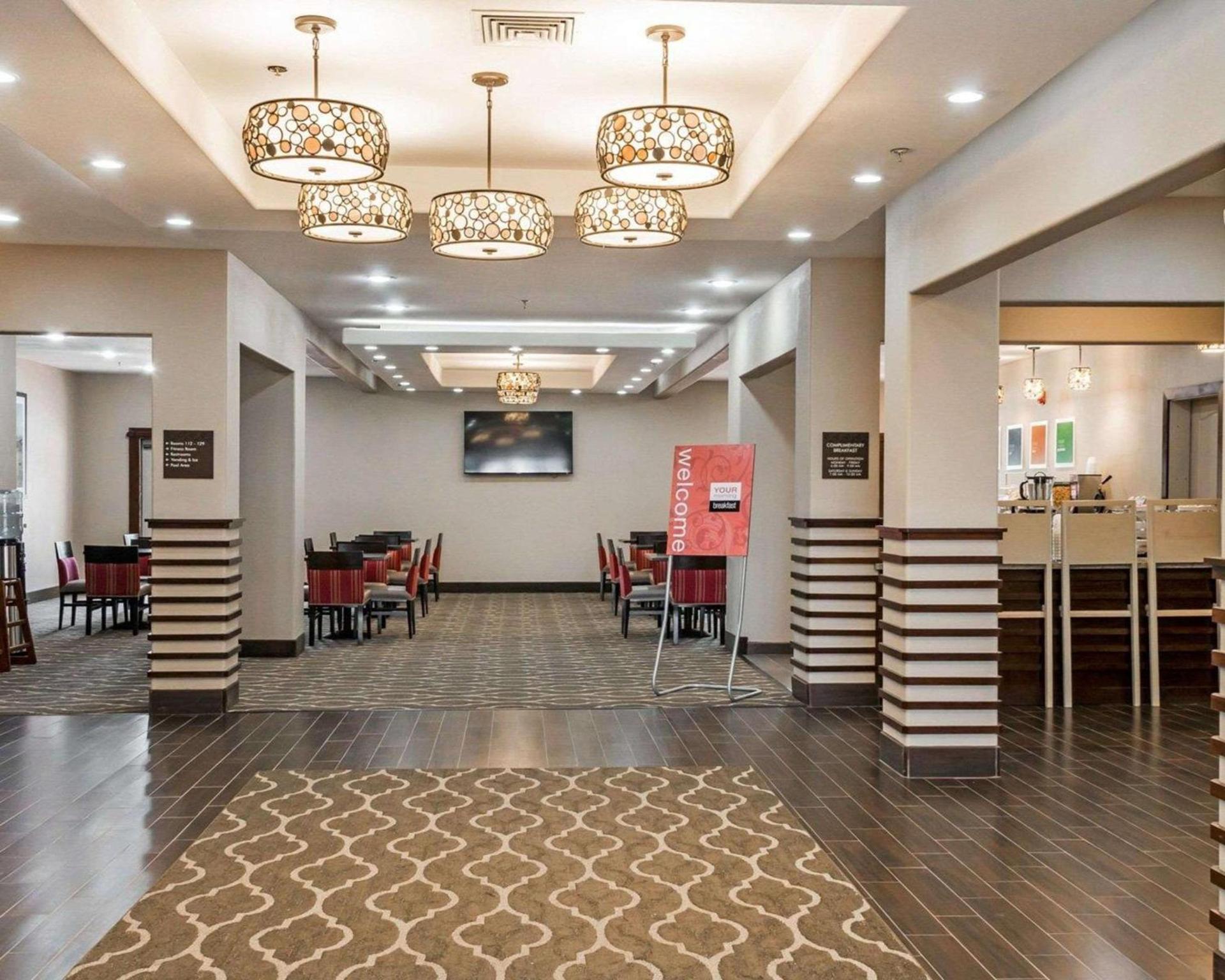Comfort Inn & Suites Pharr - McAllen photo 17