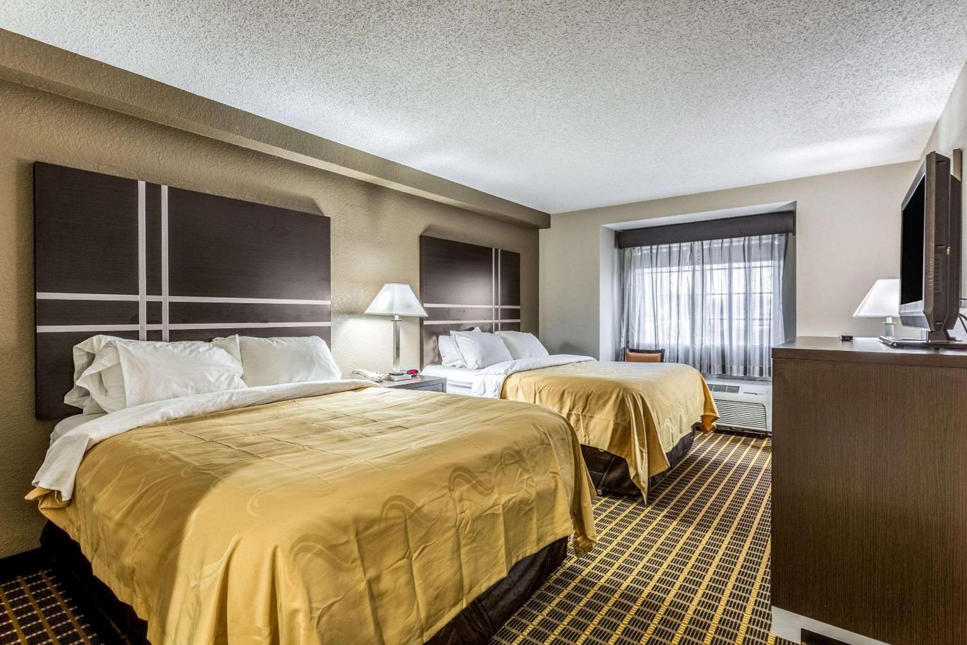 Quality Inn & Suites West El Paso I-10 photo 9
