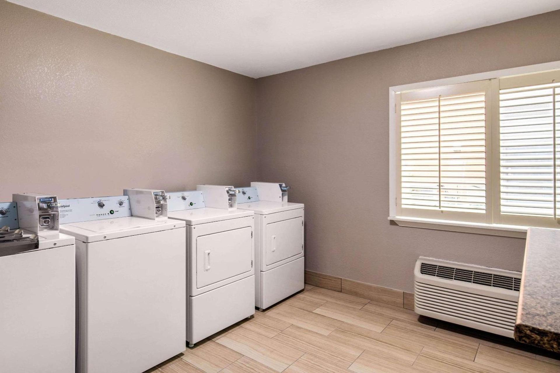 Quality Inn & Suites Plano East - Richardson photo 46