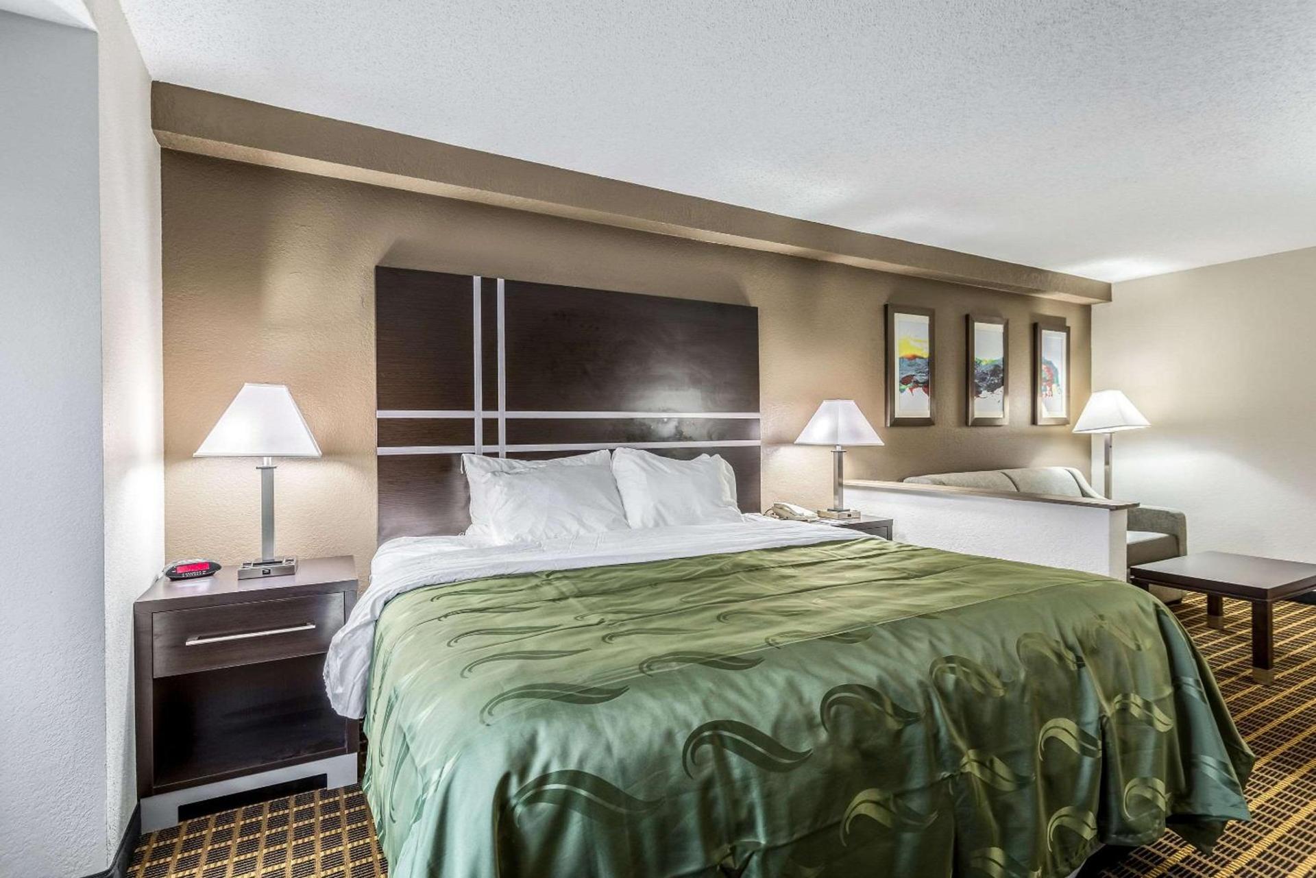 Quality Inn & Suites West El Paso I-10 photo 27