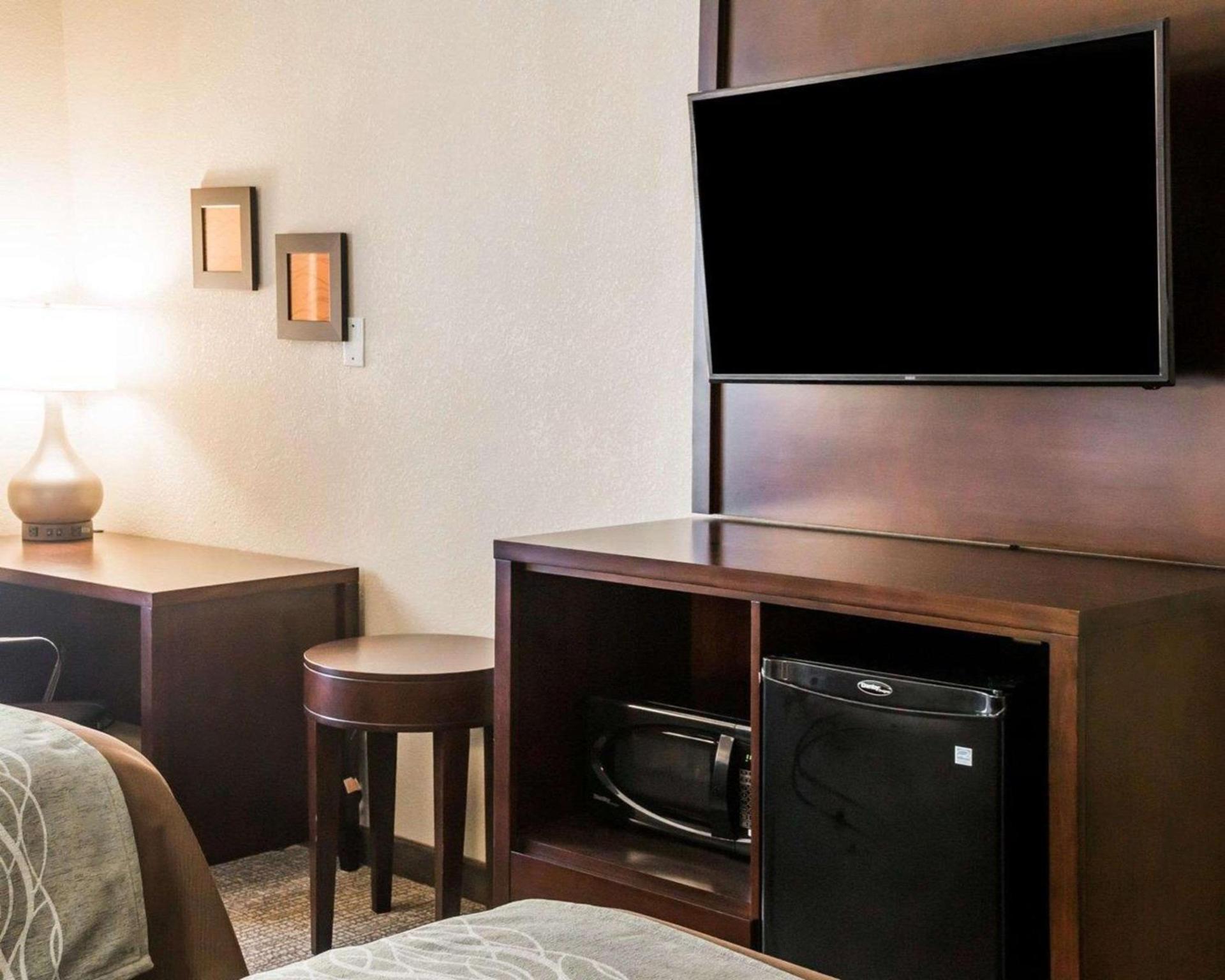 Comfort Inn & Suites Pharr - McAllen photo 31