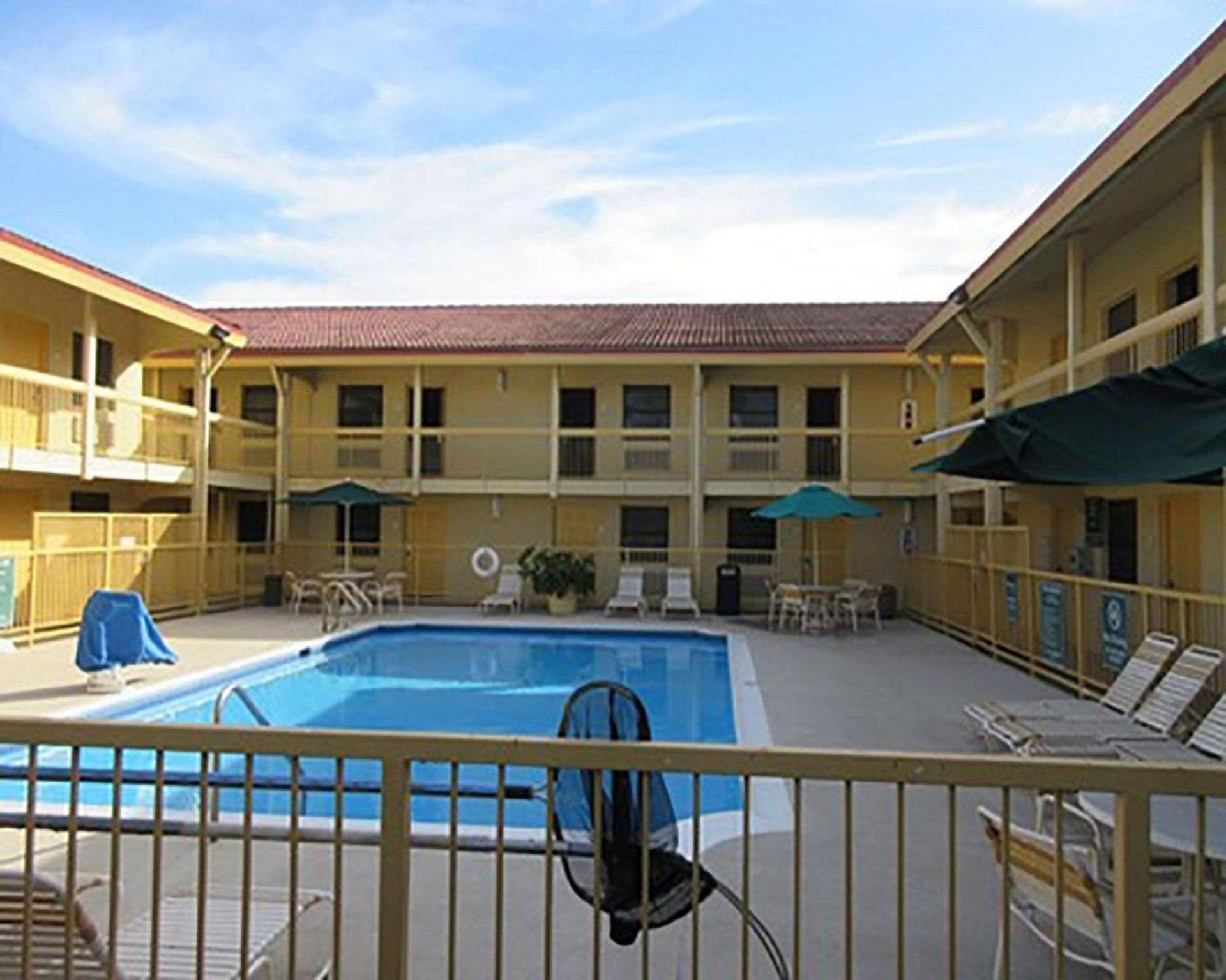 Quality Inn Harlingen photo 2