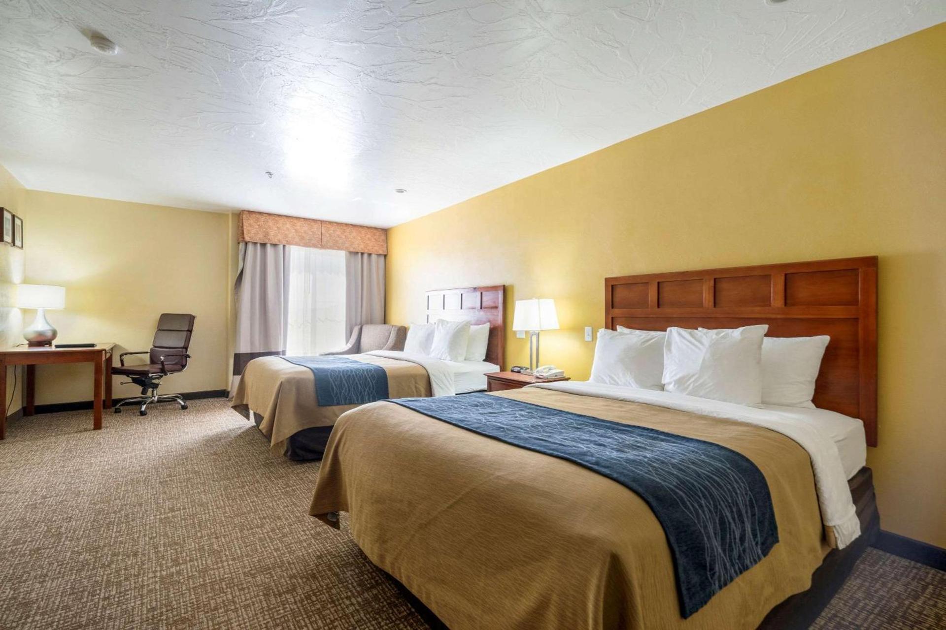 Comfort Inn & Suites Cedar City South photo 37