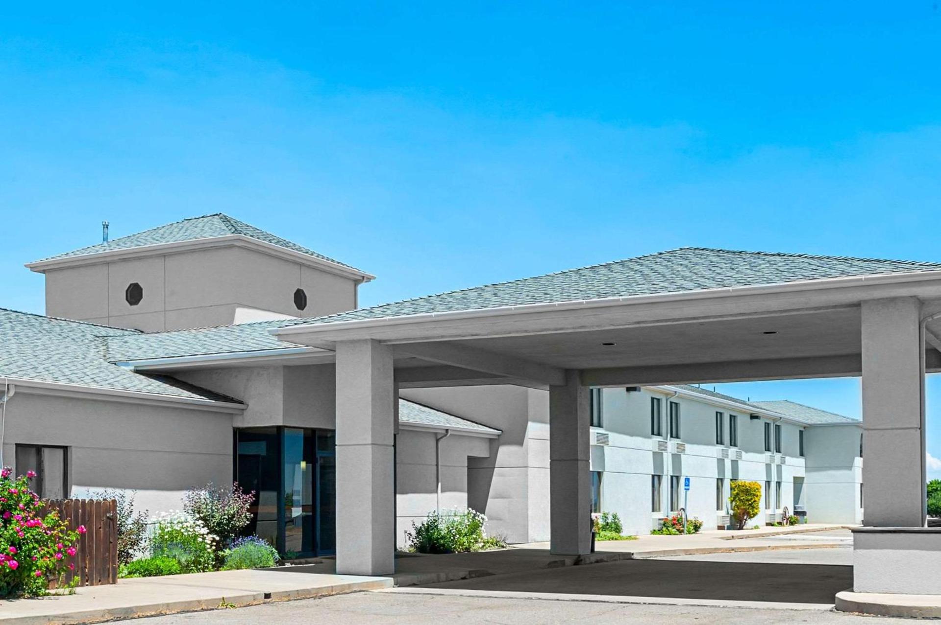 Rodeway Inn & Suites Blanding photo 2