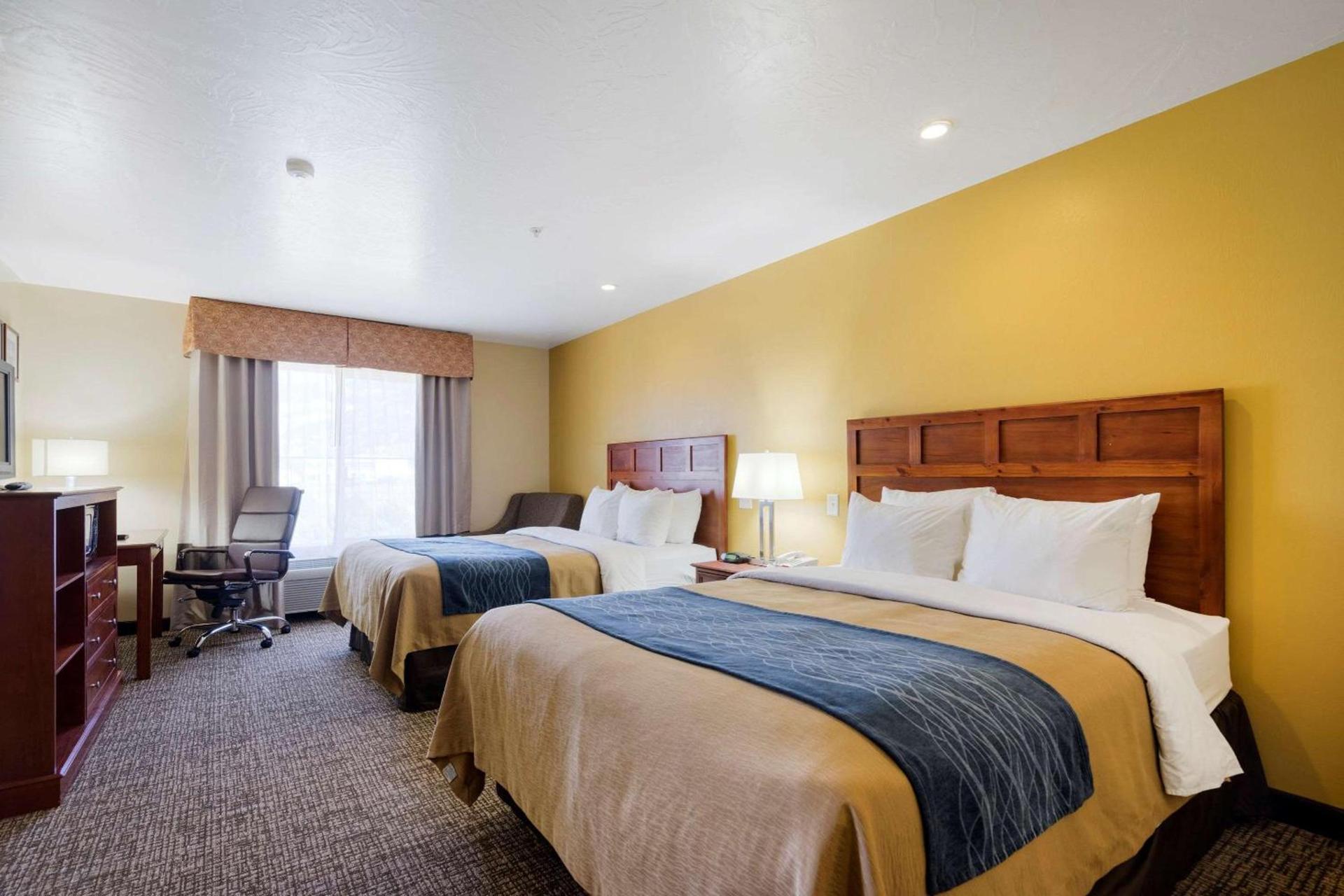 Comfort Inn & Suites Cedar City South photo 34