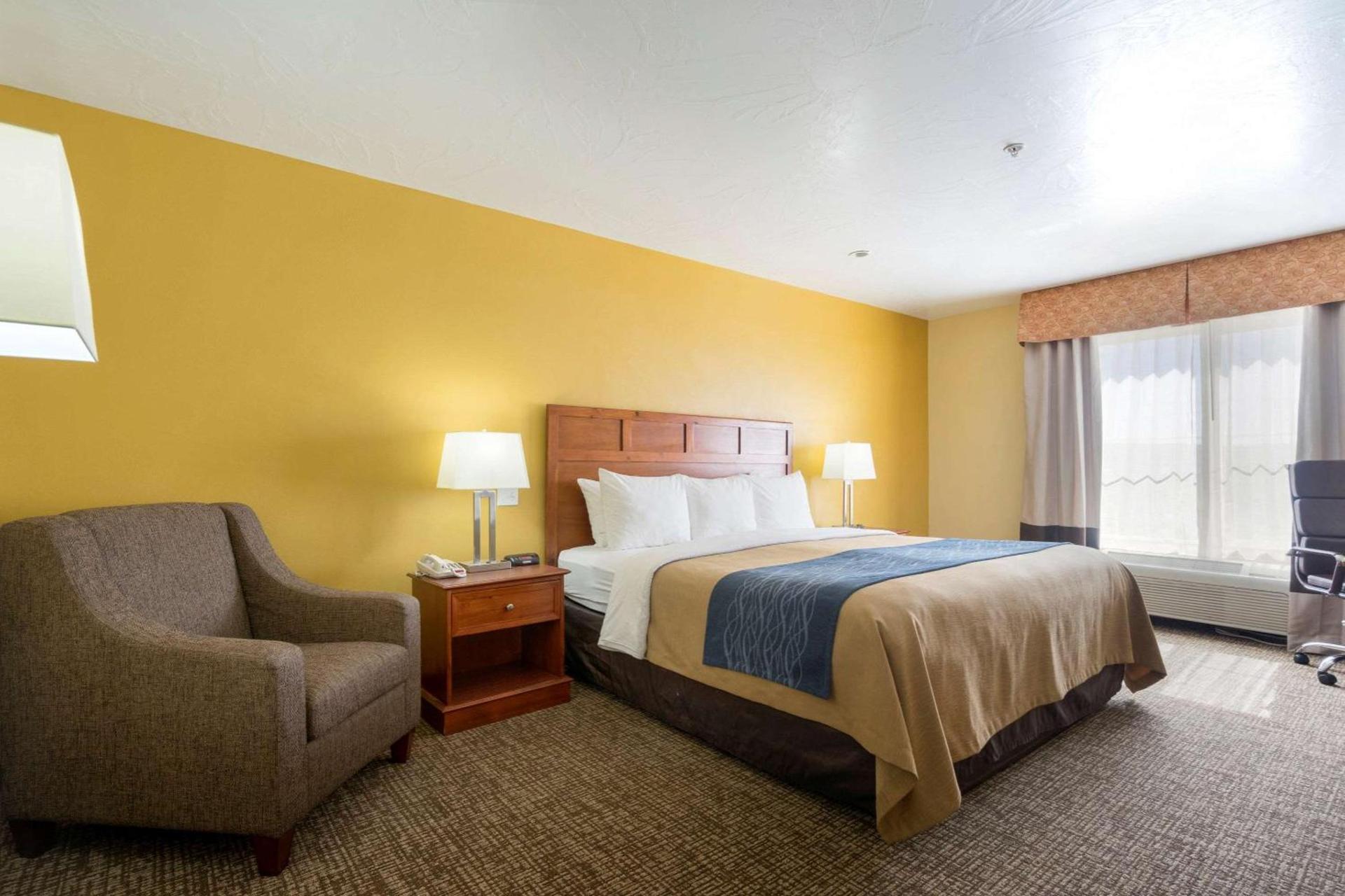 Comfort Inn & Suites Cedar City South photo 18