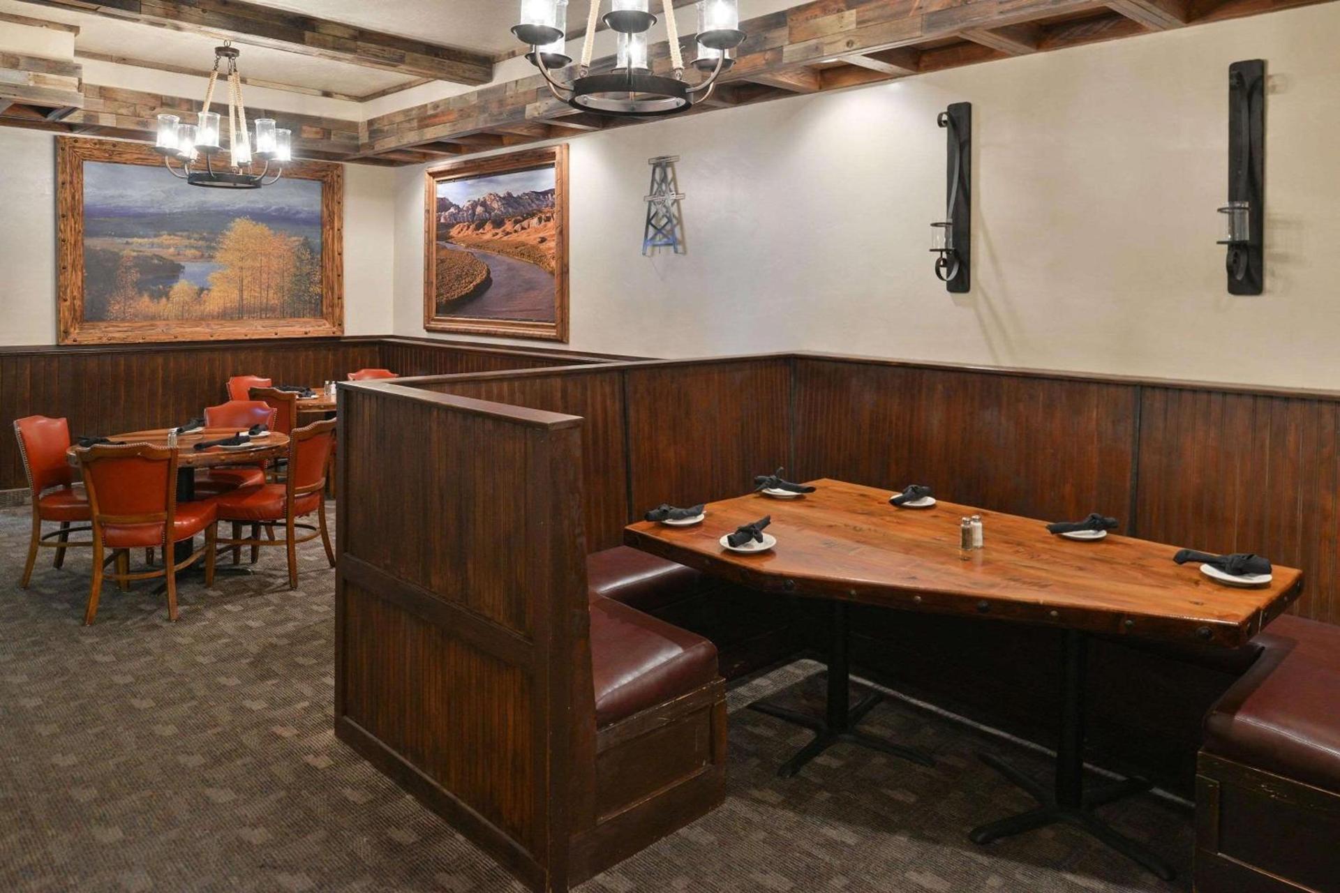 Quality Inn Vernal near Dinosaur National Monument photo 26