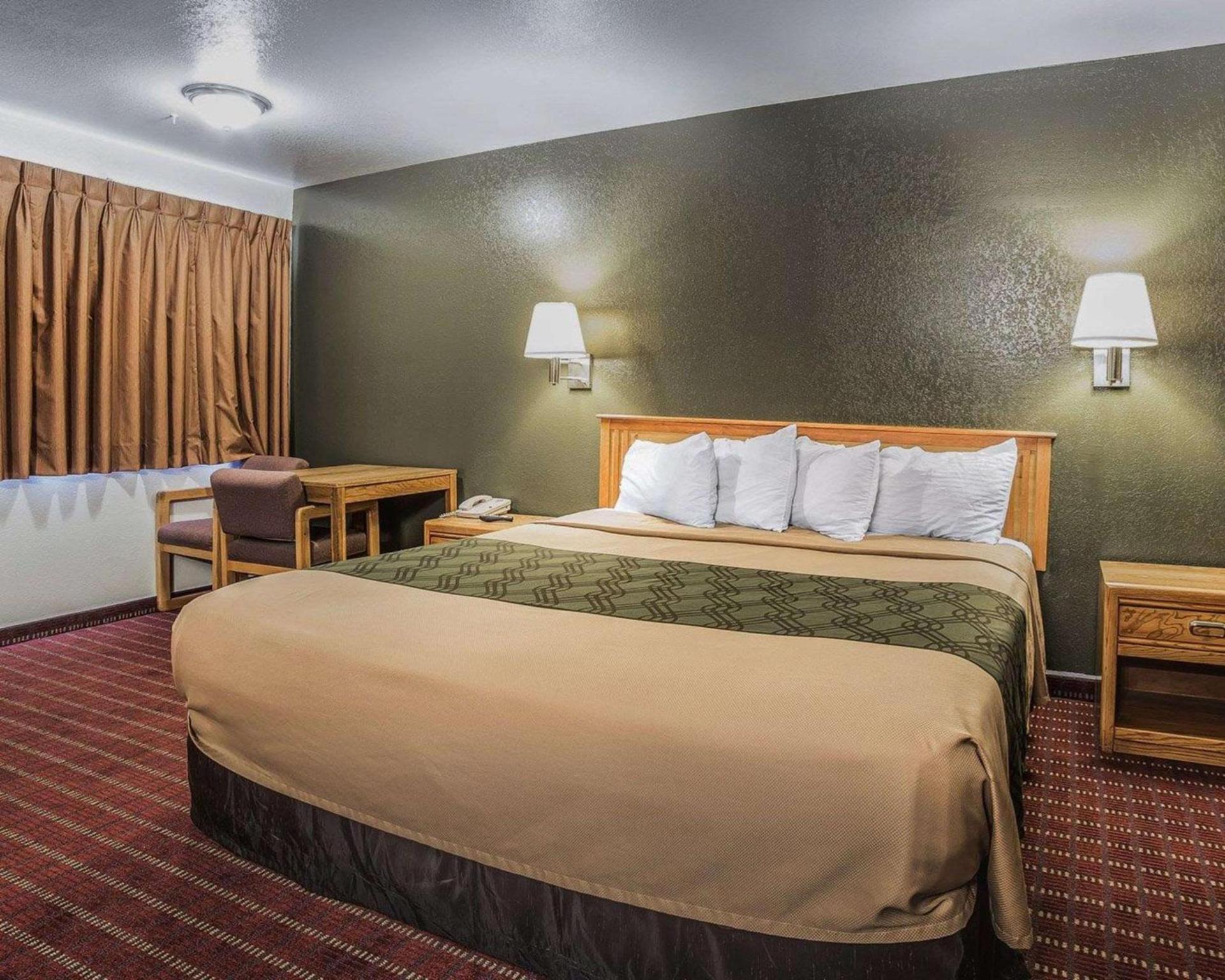 Rodeway Inn Hurricane - Zion National Park Area photo 9