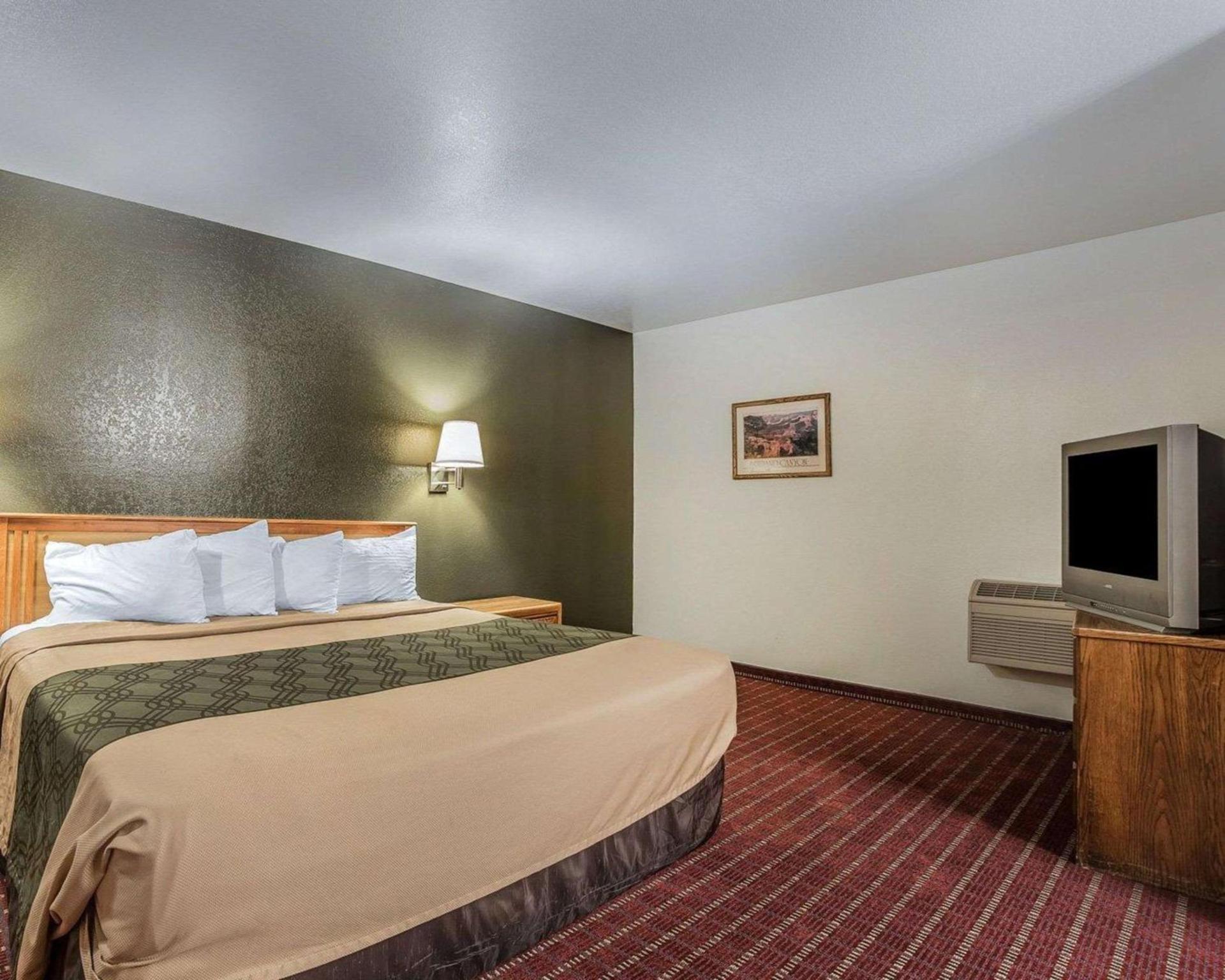 Rodeway Inn Hurricane - Zion National Park Area photo 13