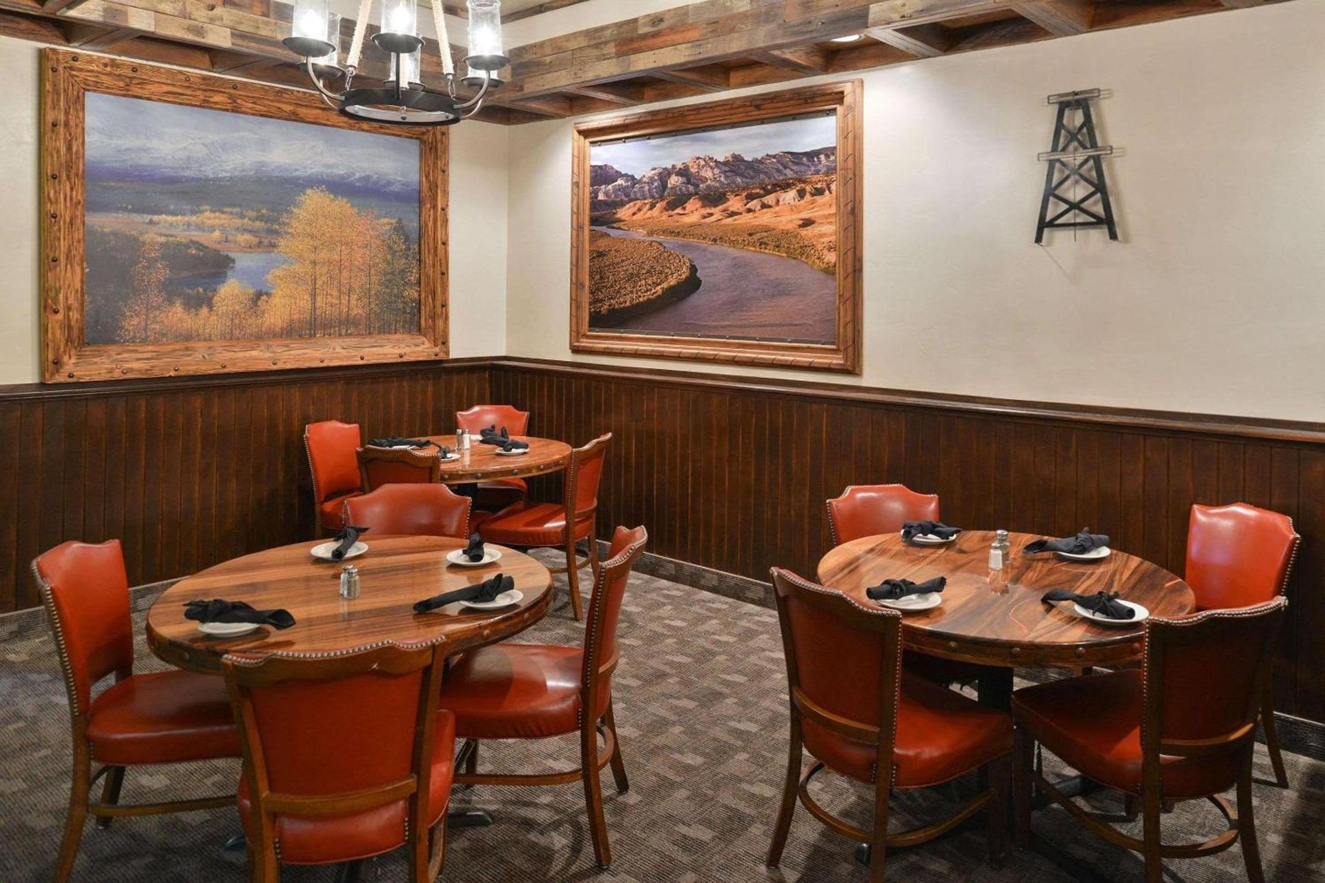 Quality Inn Vernal near Dinosaur National Monument photo 14