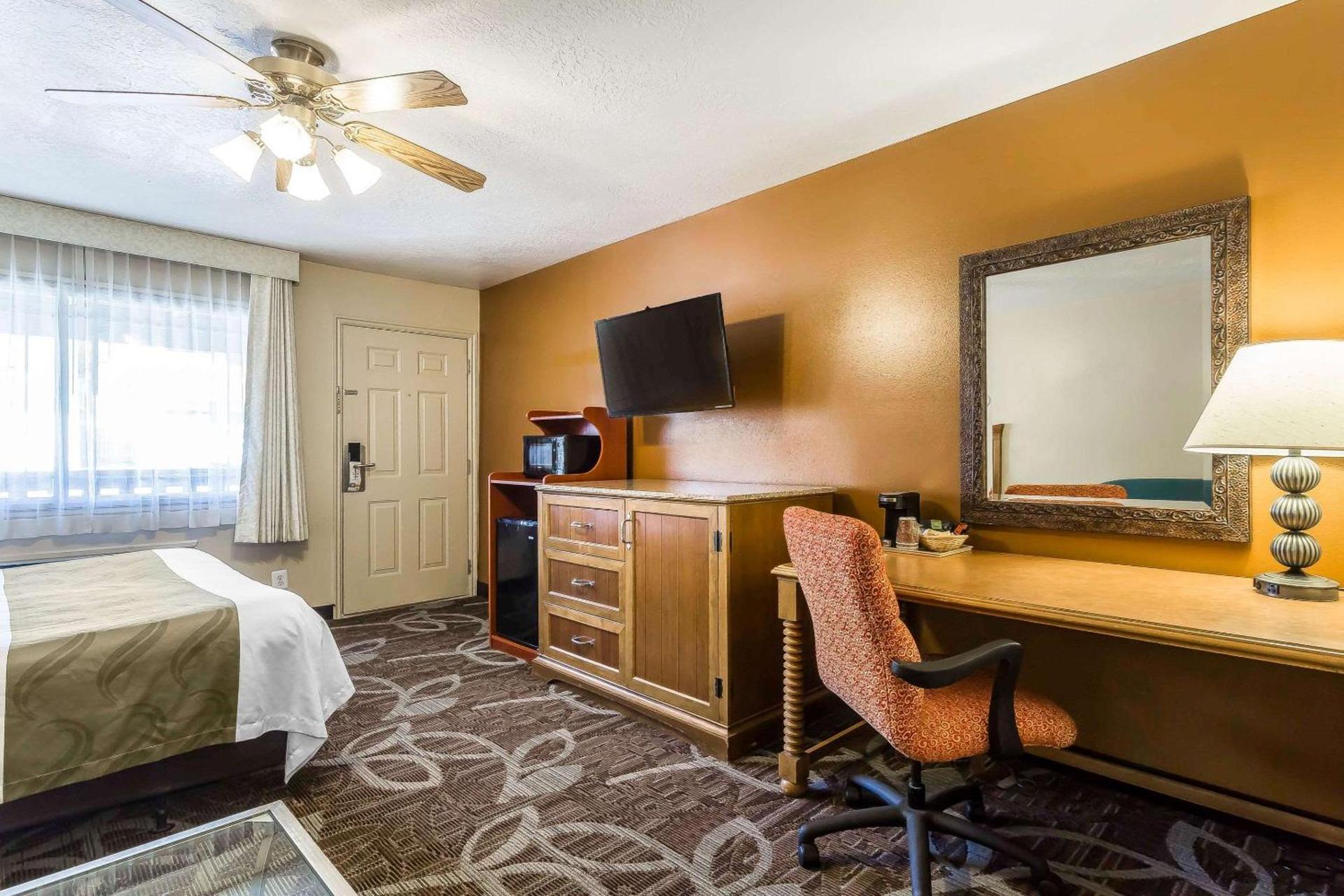 Quality Inn Panguitch near Bryce Canyon photo 11