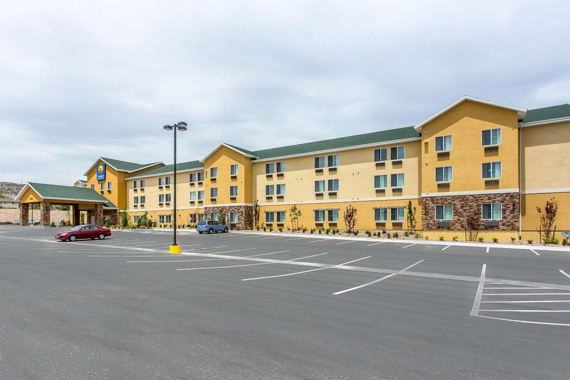 Comfort Inn & Suites Vernal - National Monument Area photo 3