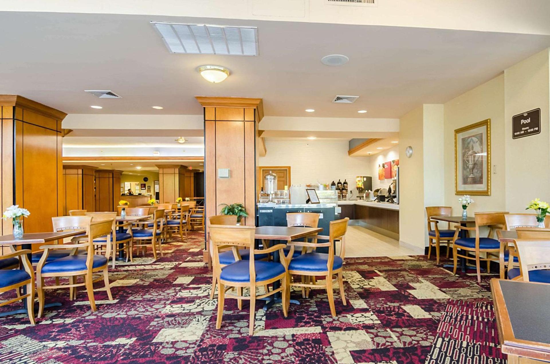 Comfort Suites Innsbrook - Short Pump photo 28