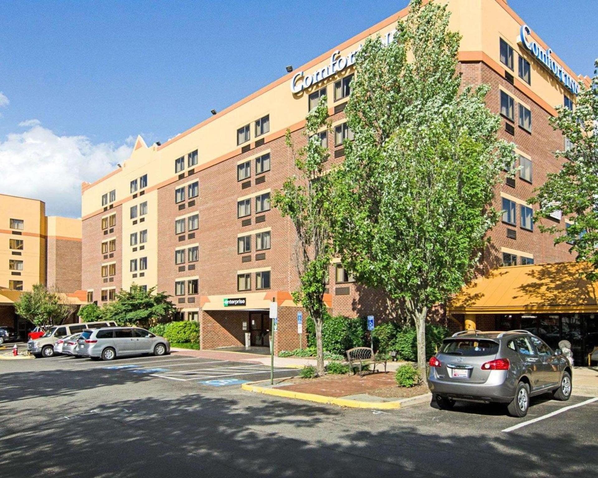 Comfort Inn University Center — hotel in Fairfax