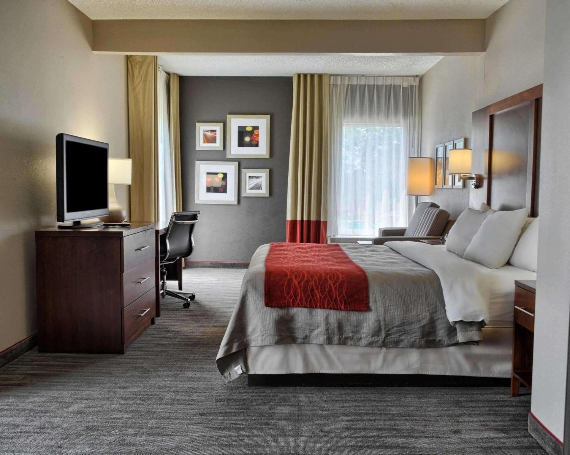 Comfort Inn Ruther Glen near Kings Dominion photo 14
