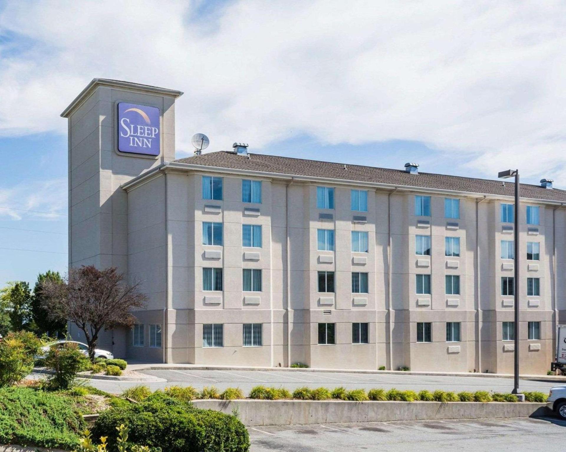 Spark by Hilton Lynchburg photo 3