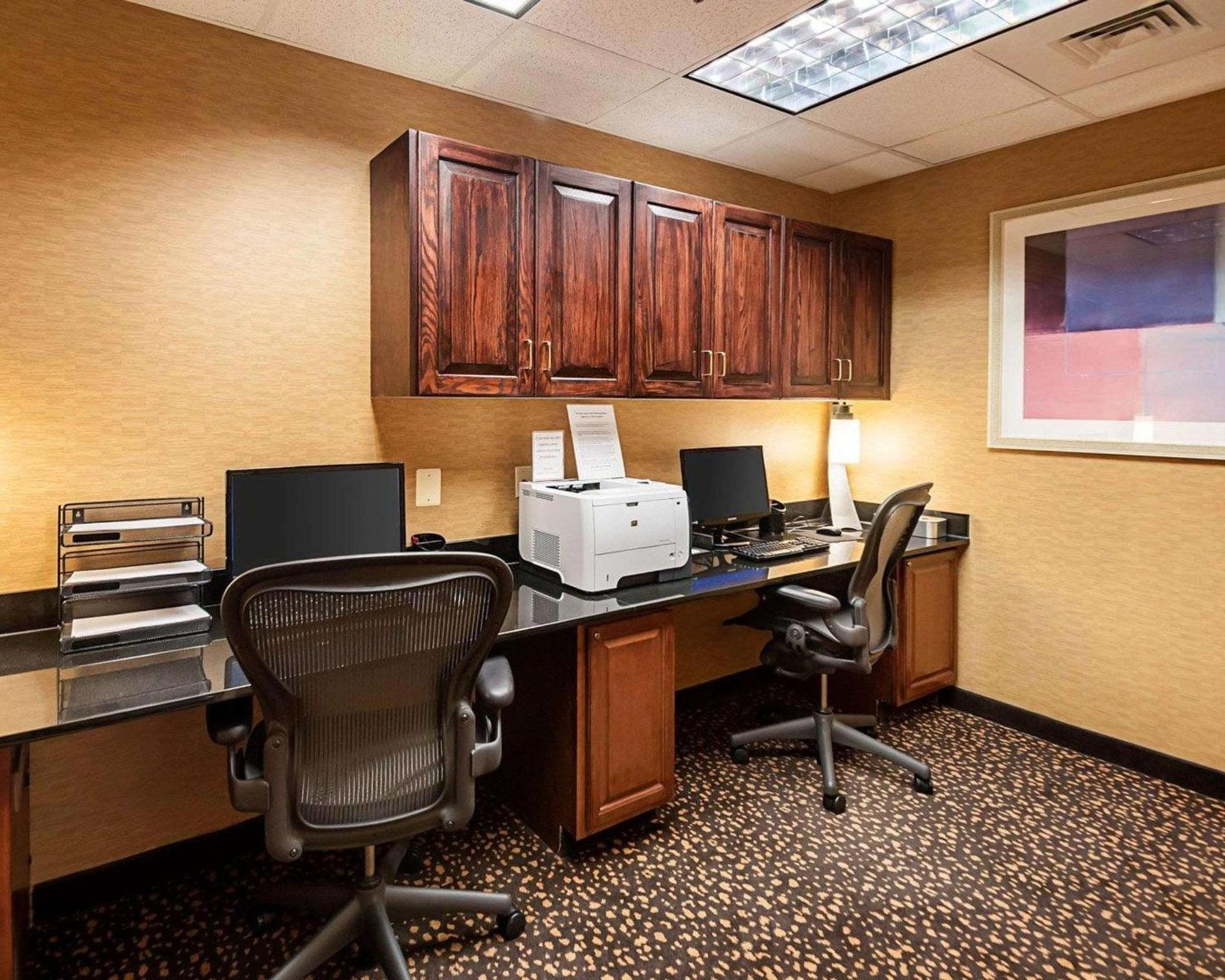 Comfort Suites Dulles Airport photo 18