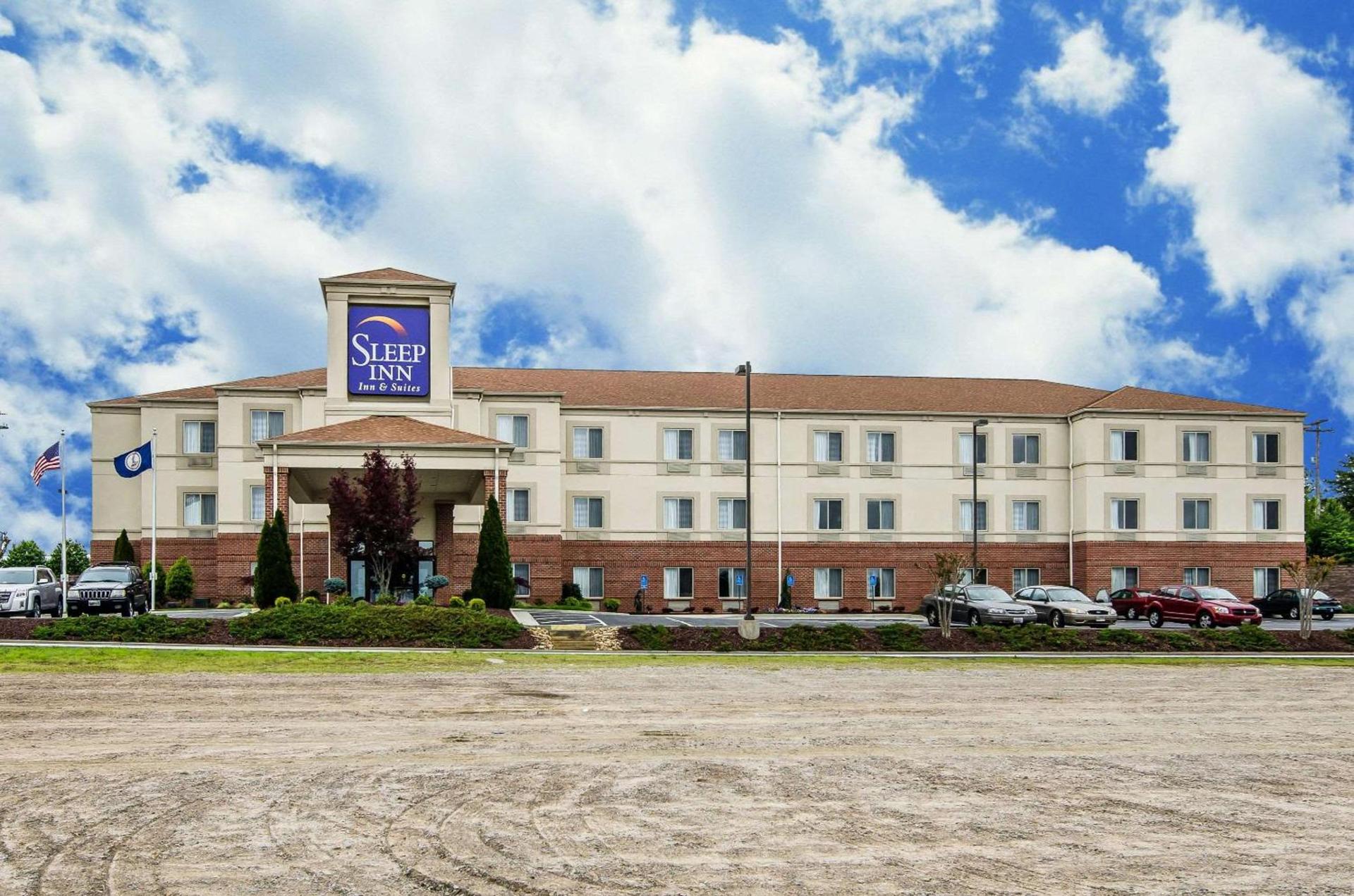 Sleep Inn & Suites Danville Hwy 58 photo 2