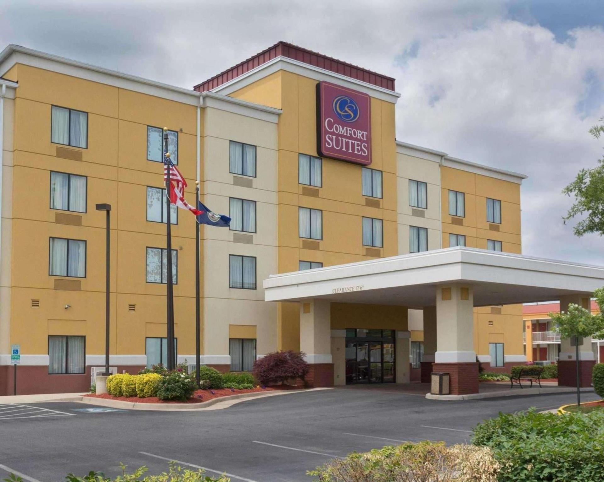 Comfort Suites Fredericksburg North photo 55