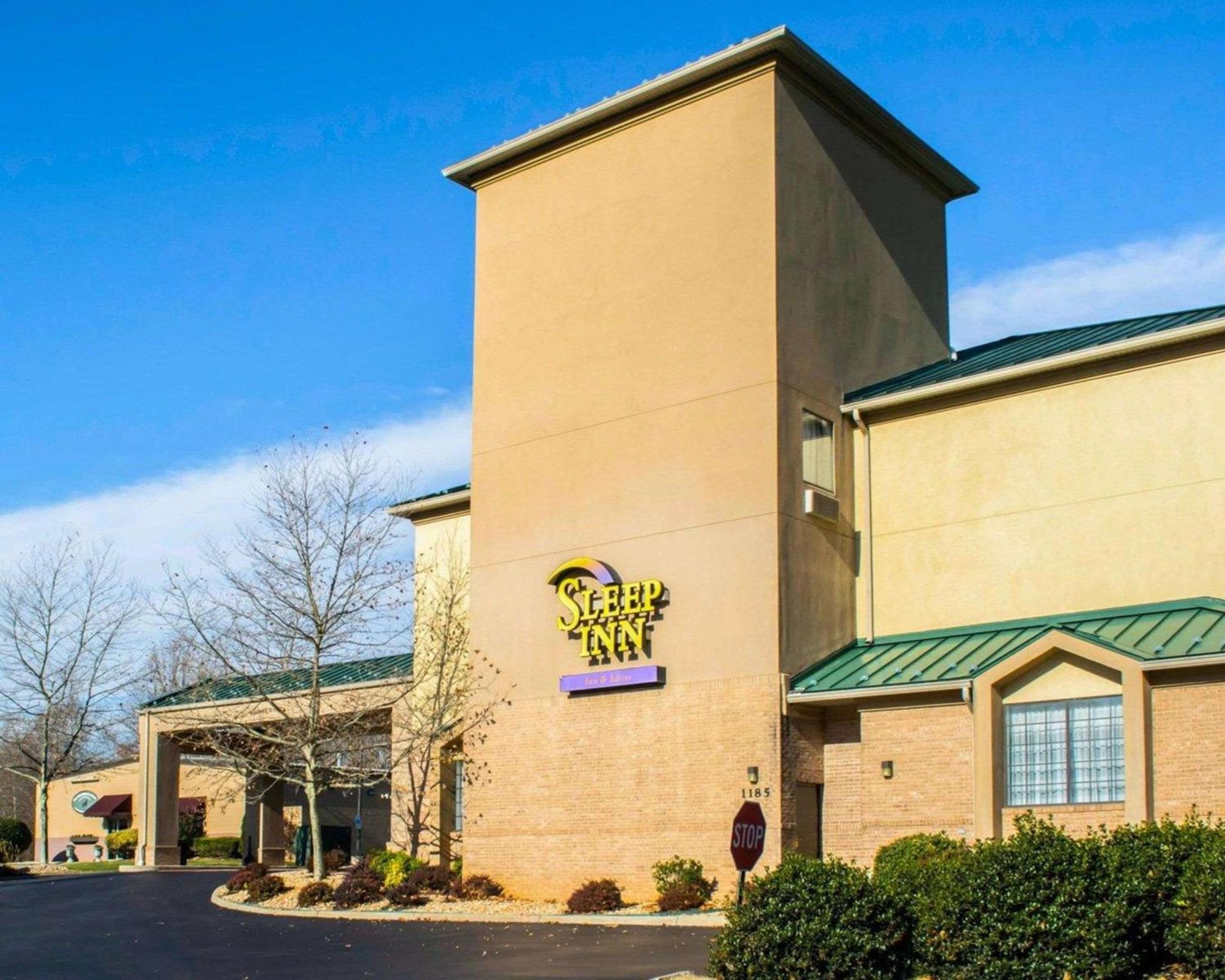 Sleep Inn & Suites Monticello photo 2