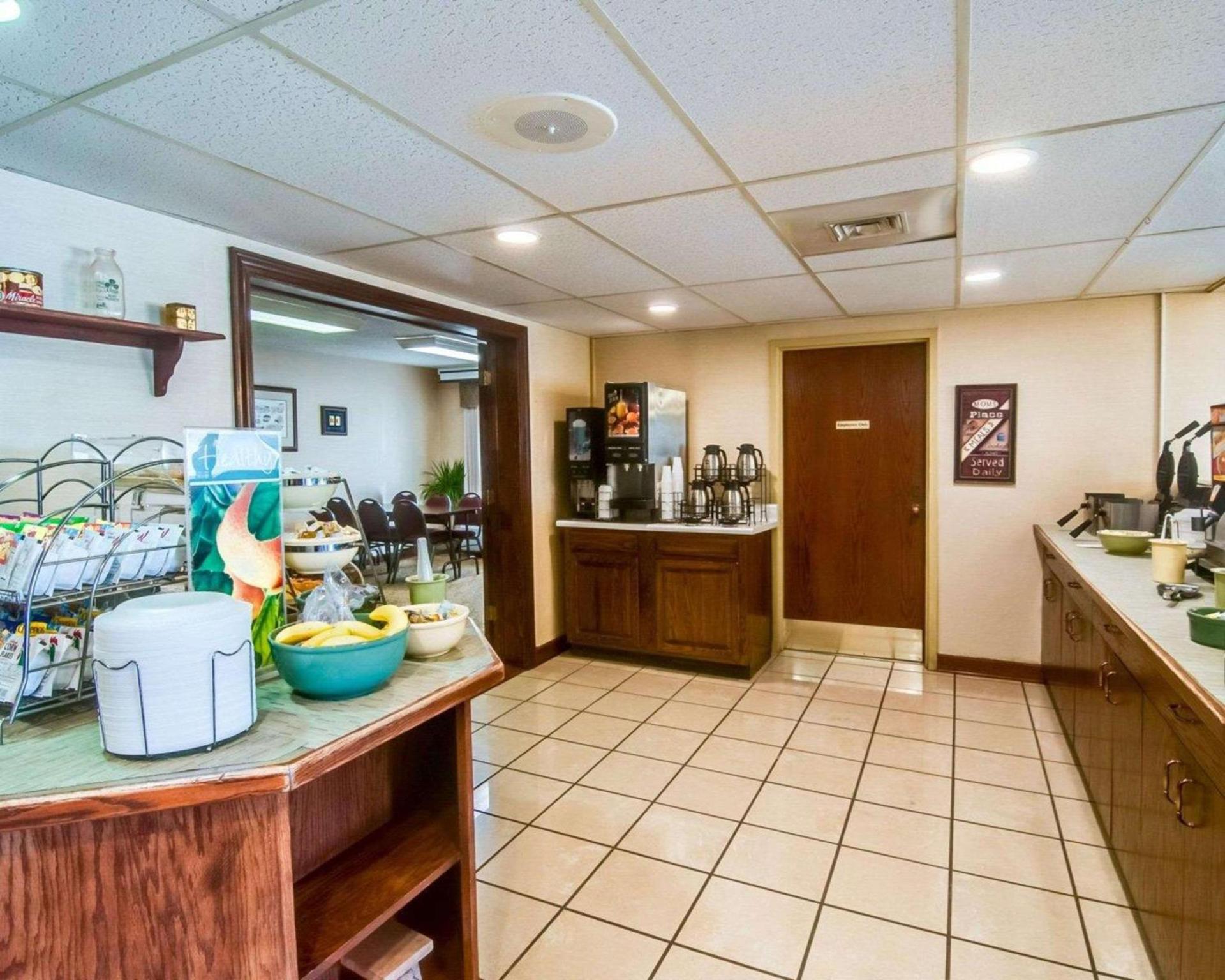 Quality Inn Christiansburg - Blacksburg photo 26
