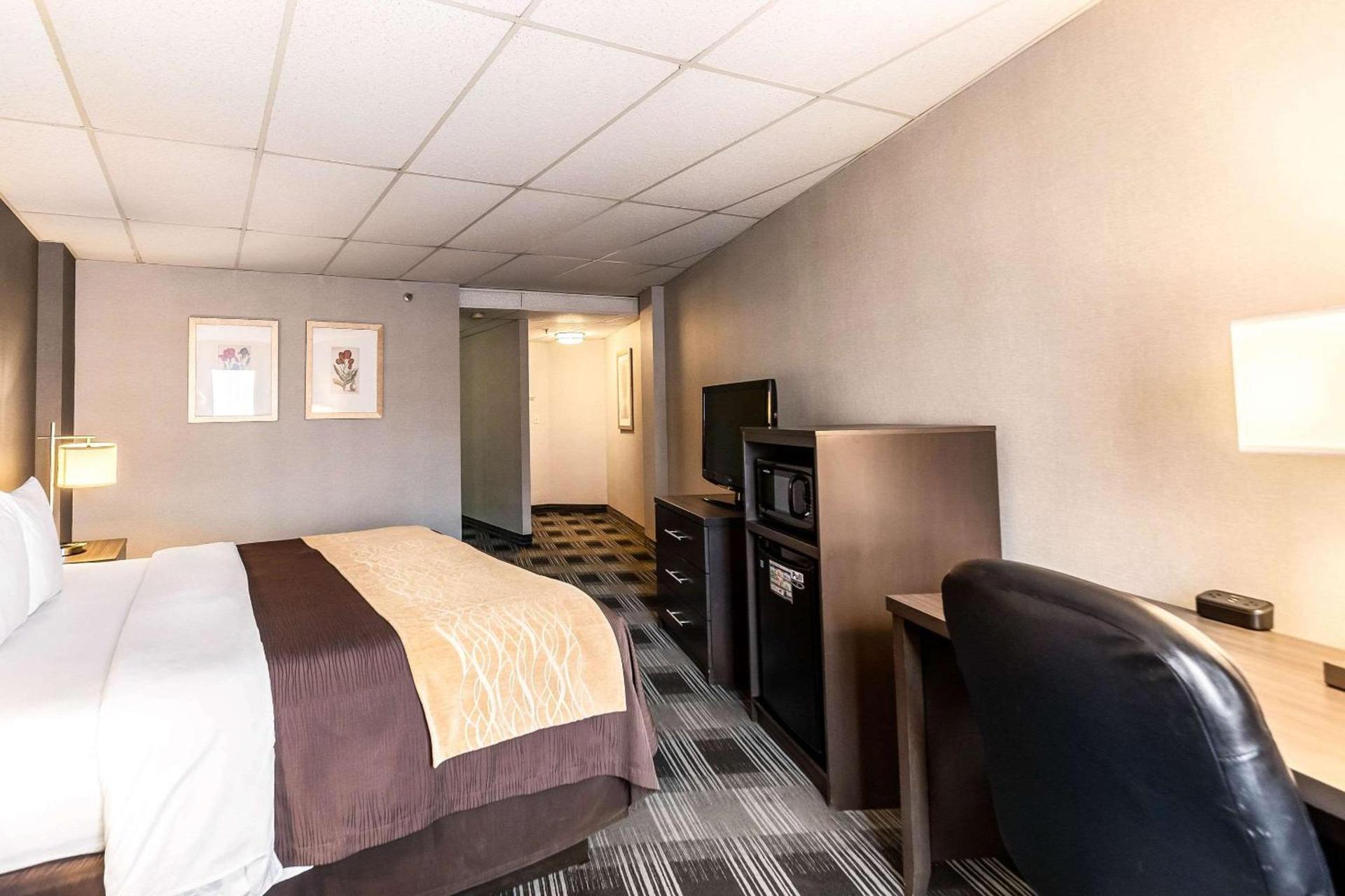 Comfort Inn Ballston photo 12