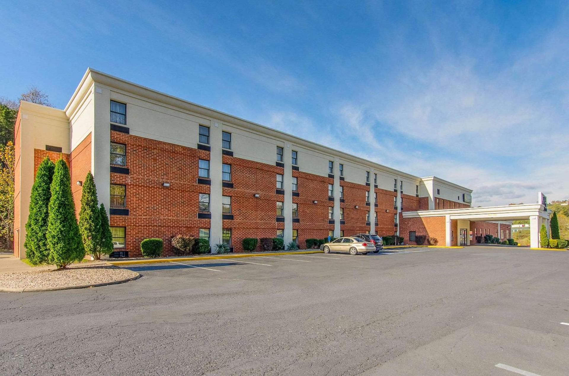 Spark by Hilton Lexington photo 5