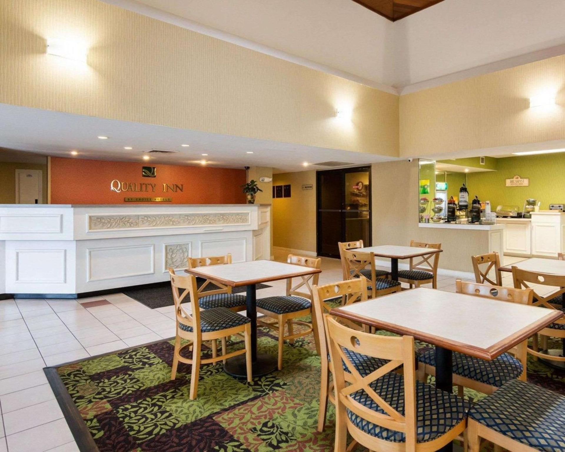 Rodeway Inn At Fort Lee photo 35