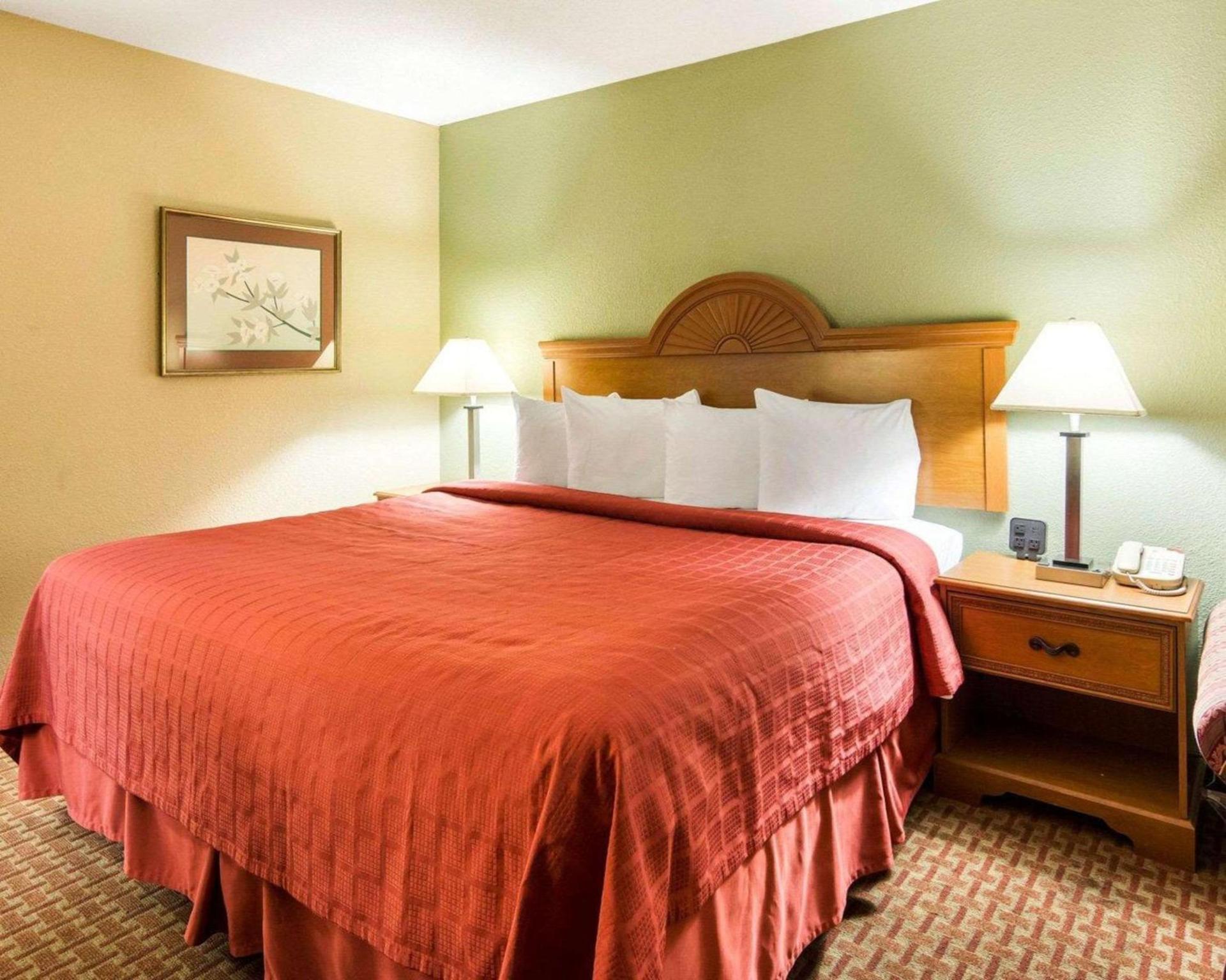 Quality Inn South Hill I-85 photo 9