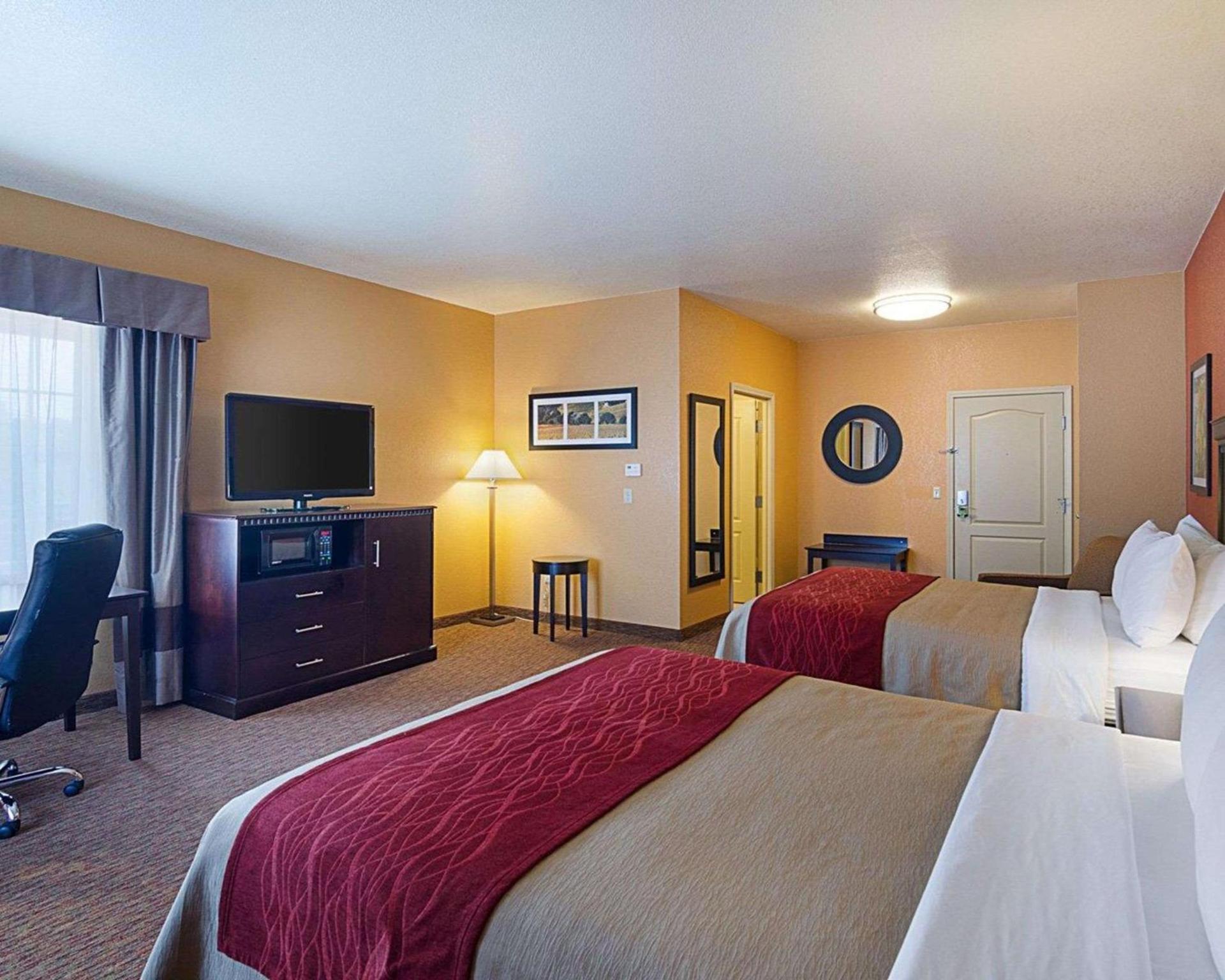 Comfort Inn & Suites Orange - Montpelier photo 17