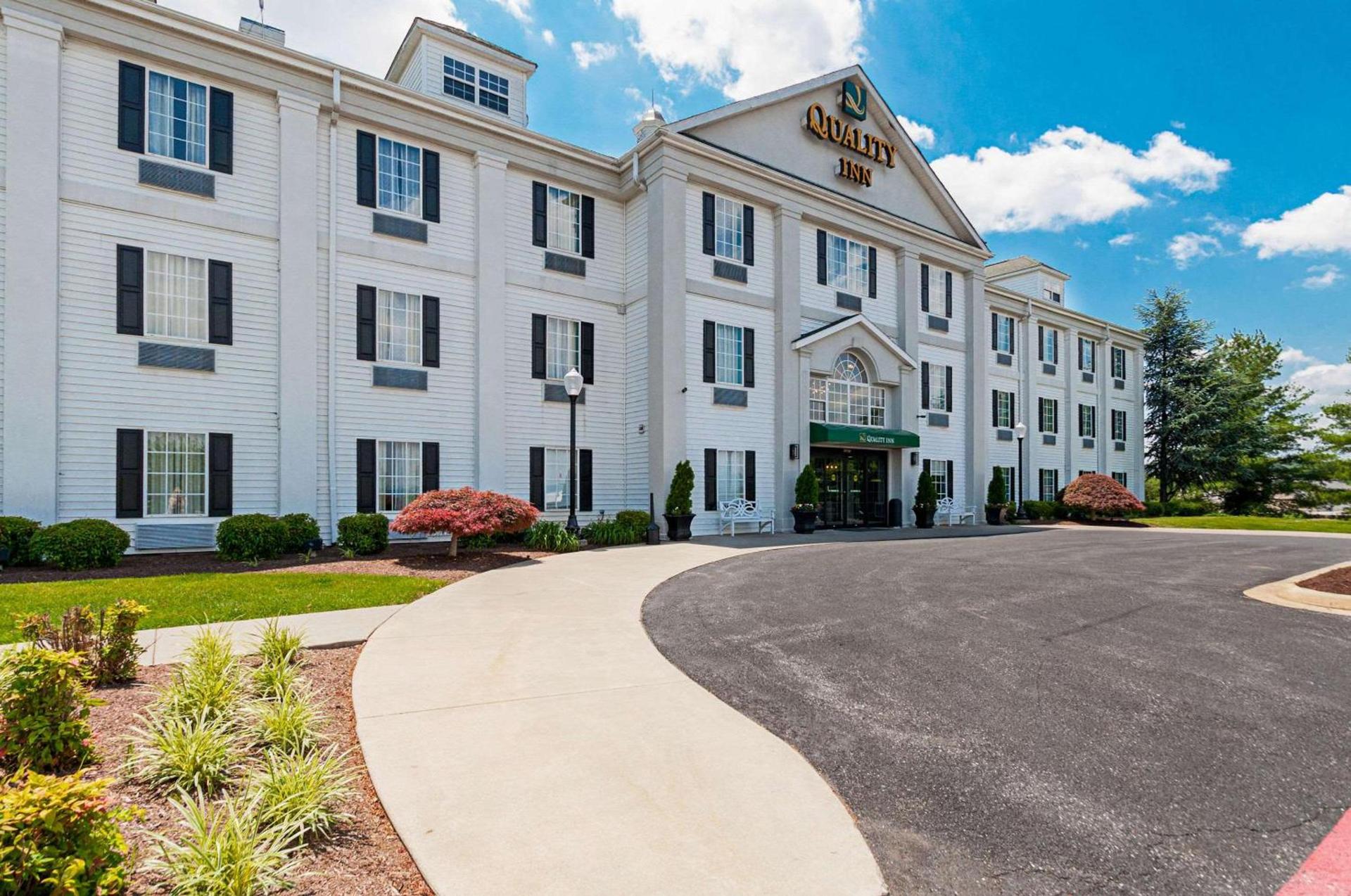Quality Inn Harrisonburg I-81 photo 2