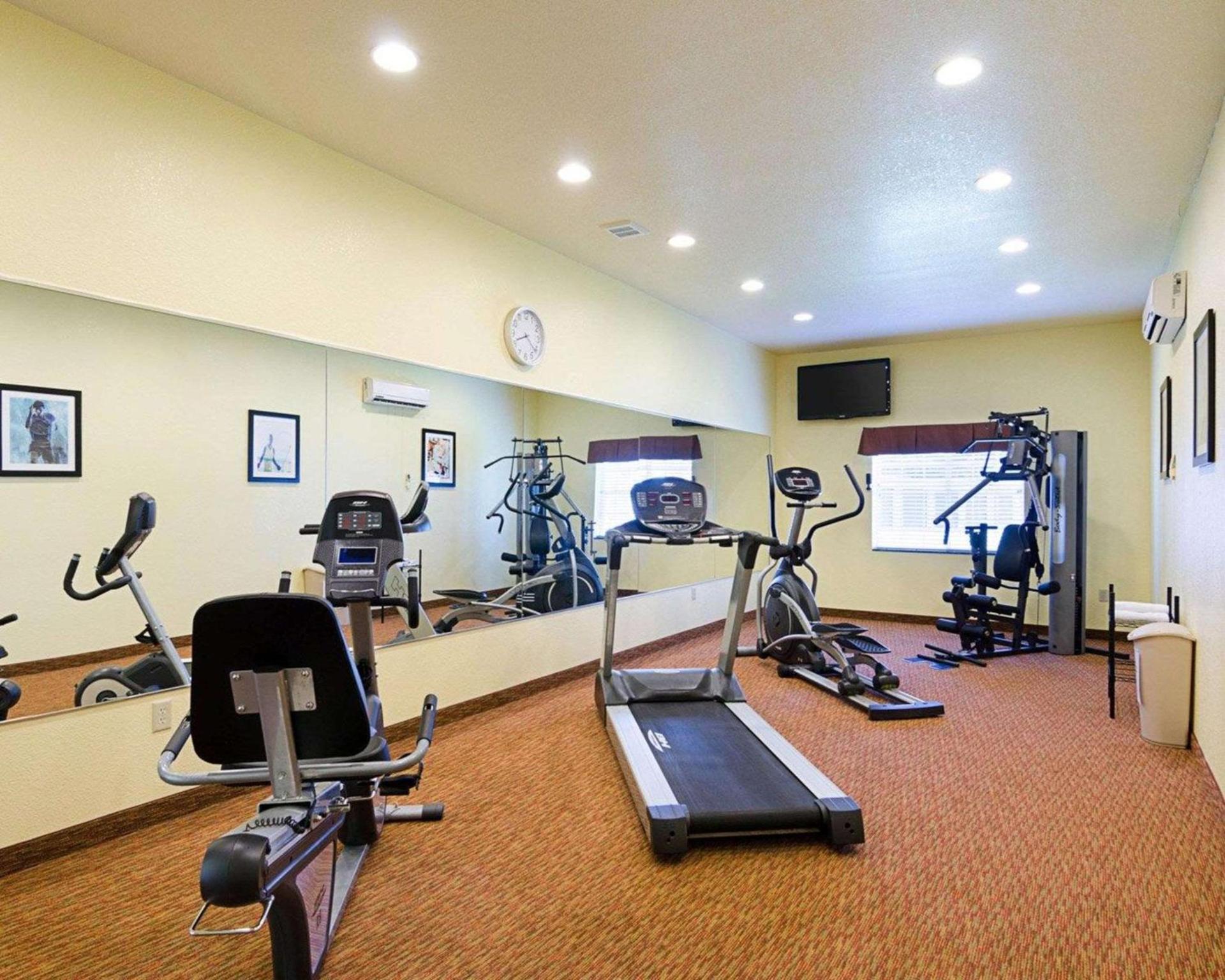 Comfort Inn & Suites Orange - Montpelier photo 27