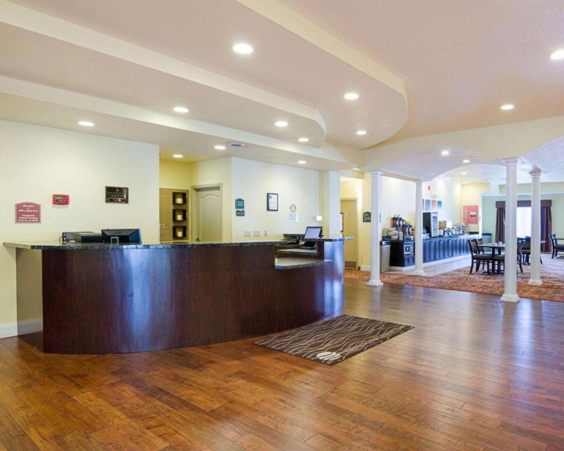 Comfort Inn & Suites Orange - Montpelier photo 6