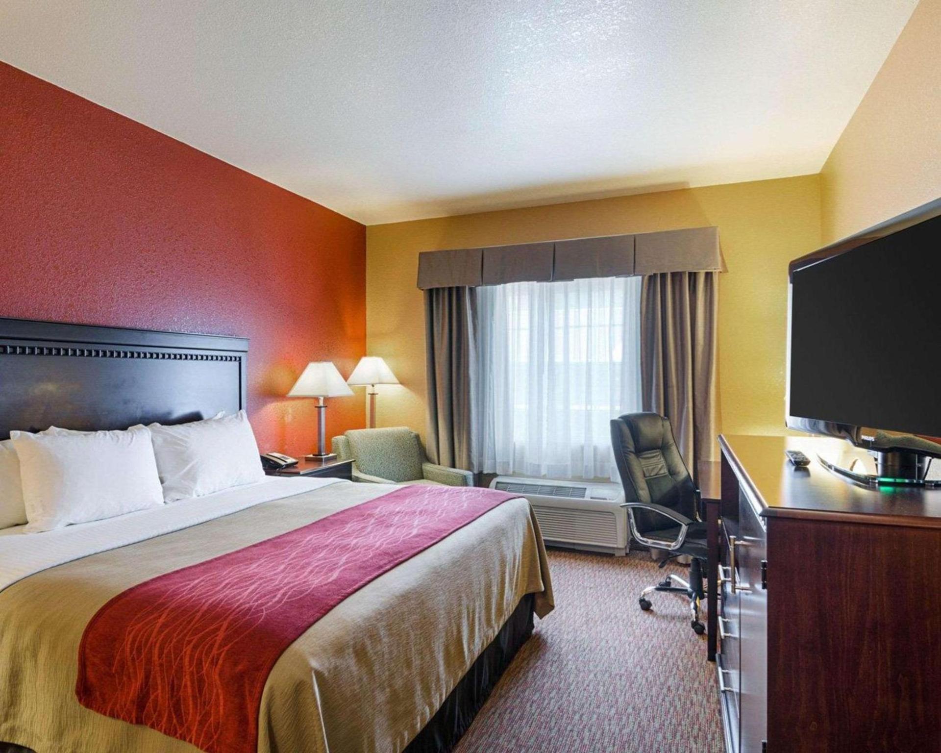 Comfort Inn & Suites Orange - Montpelier photo 10