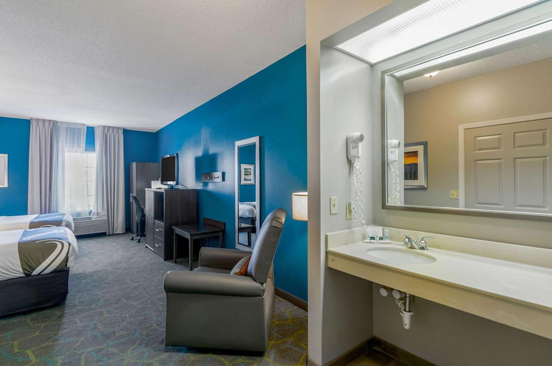 Quality Inn Harrisonburg I-81 photo 8