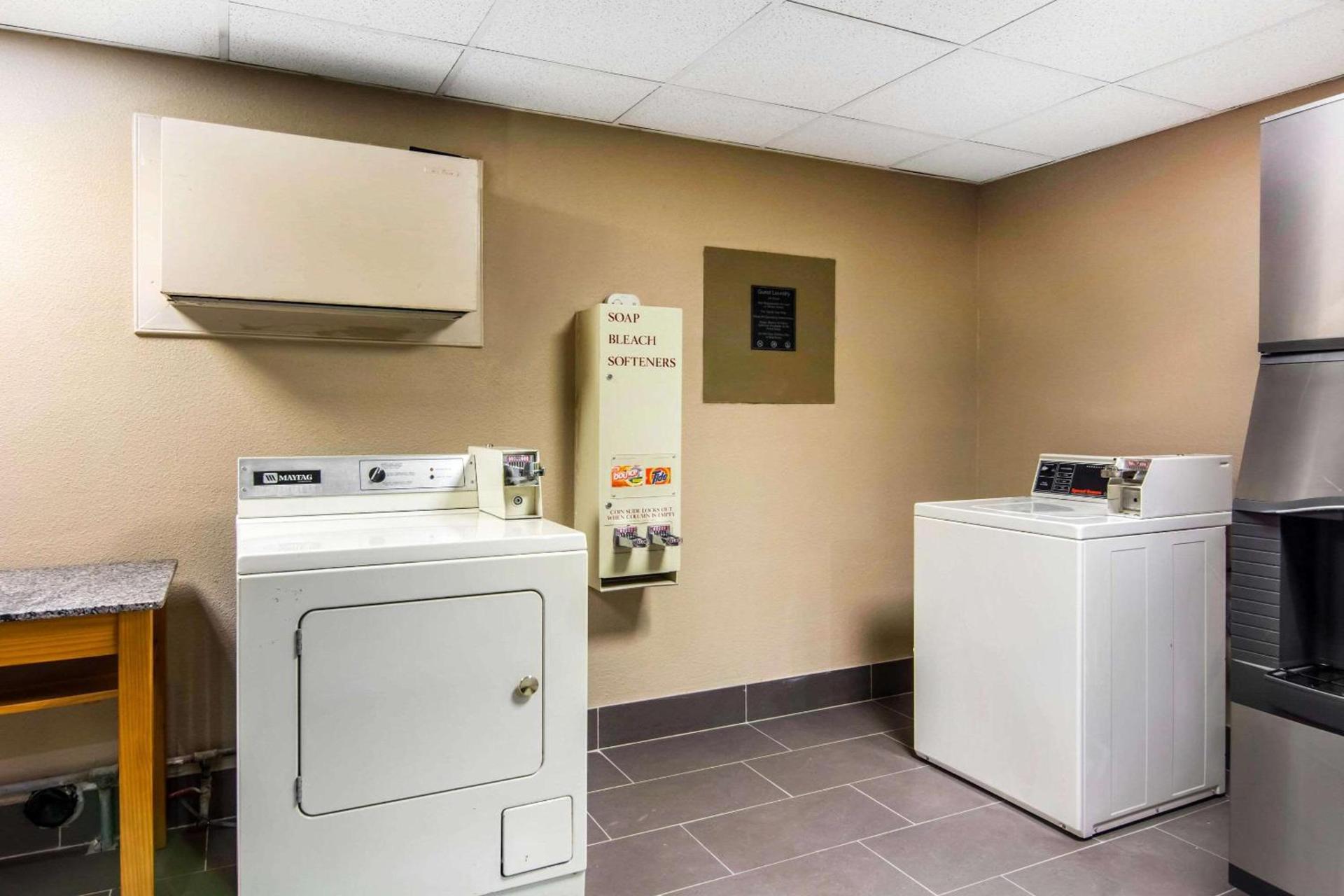 Quality Inn photo 33
