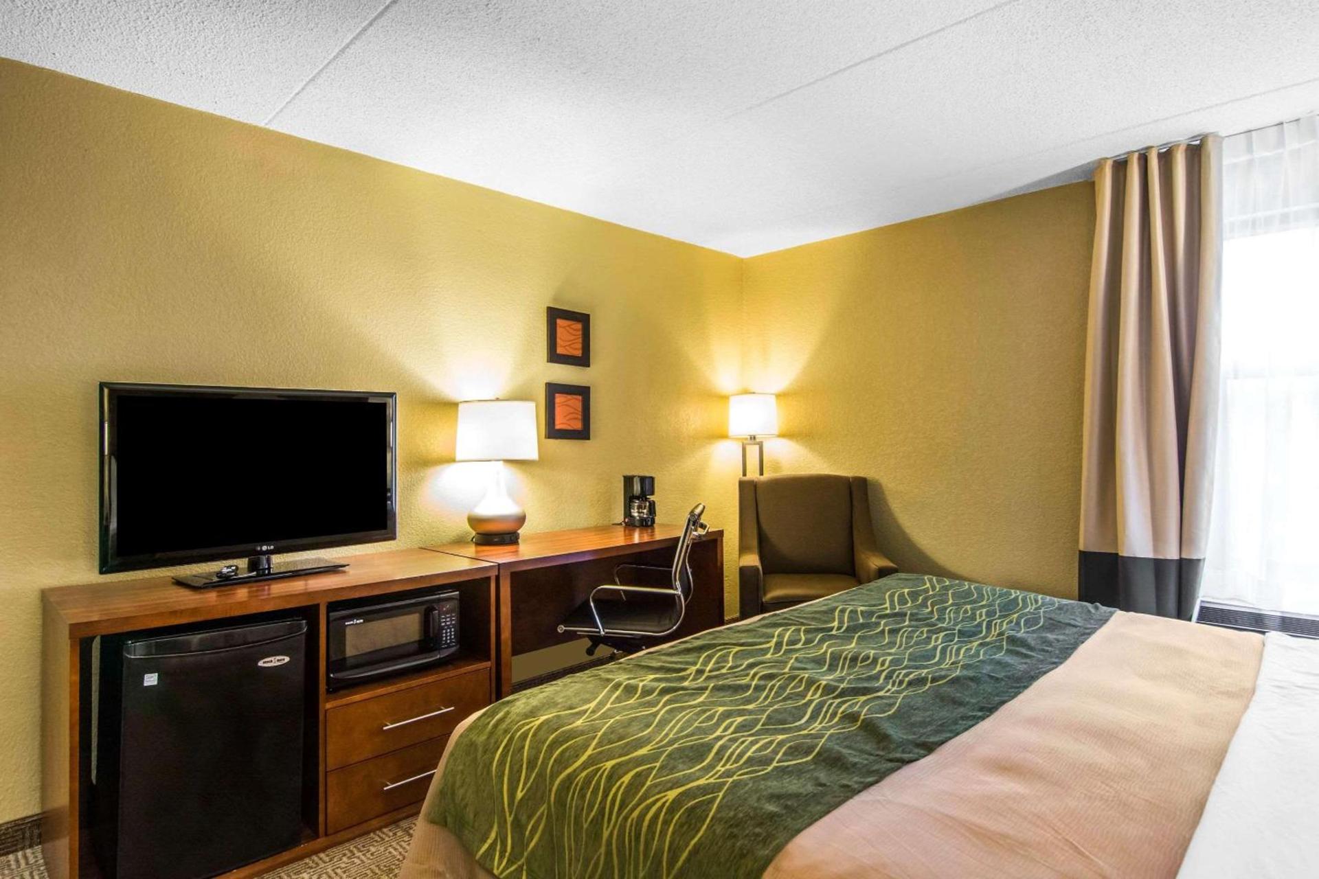 Quality Inn photo 14