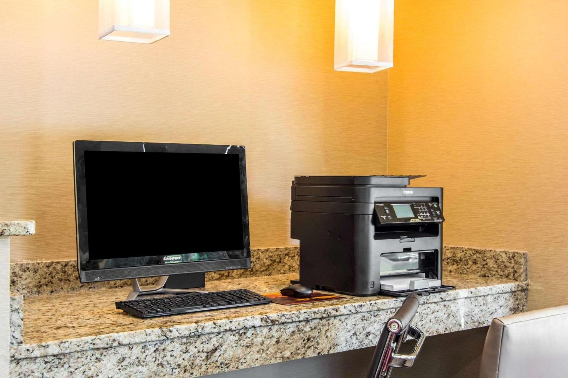 Quality Inn photo 26