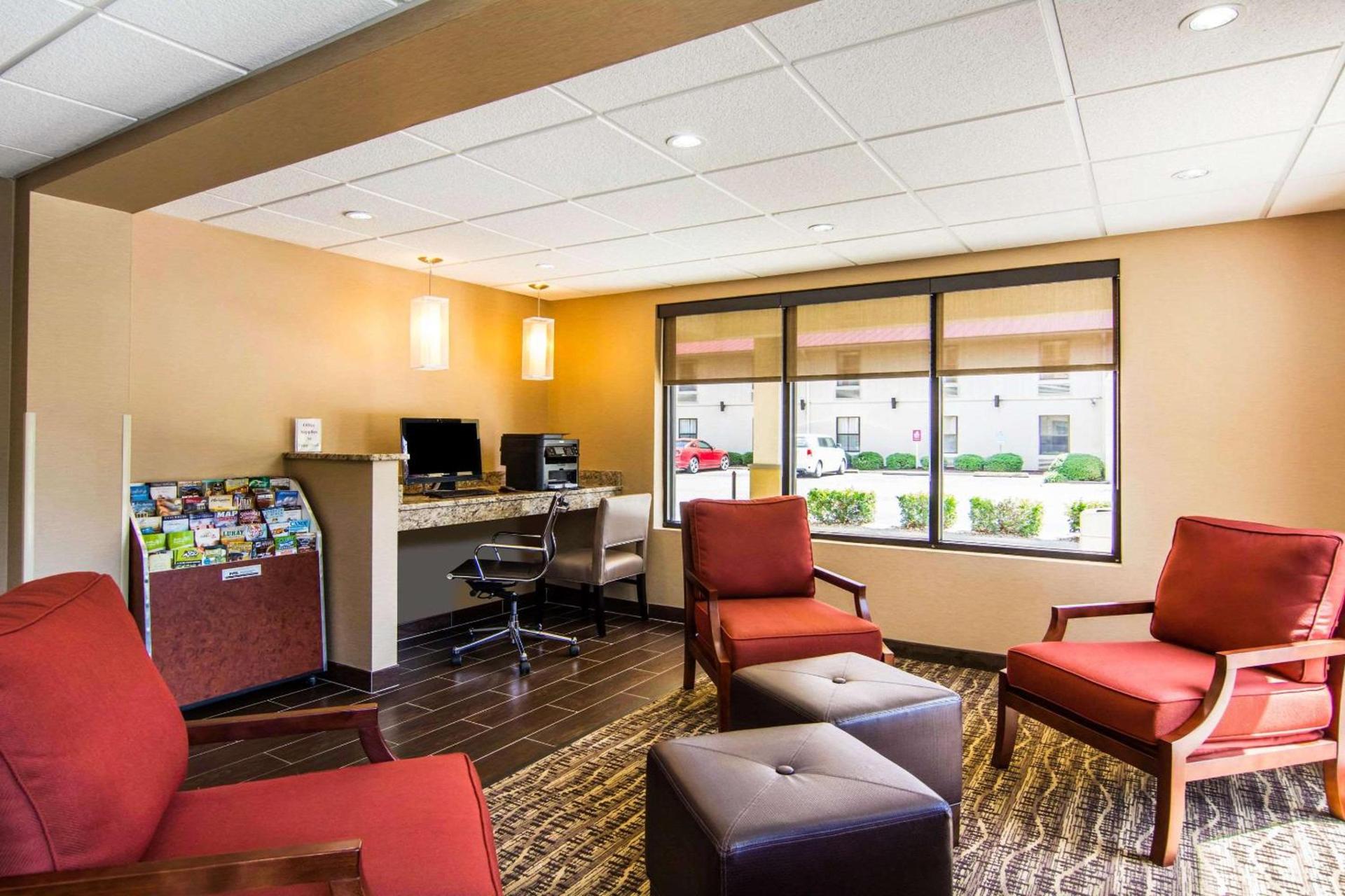 Quality Inn photo 7