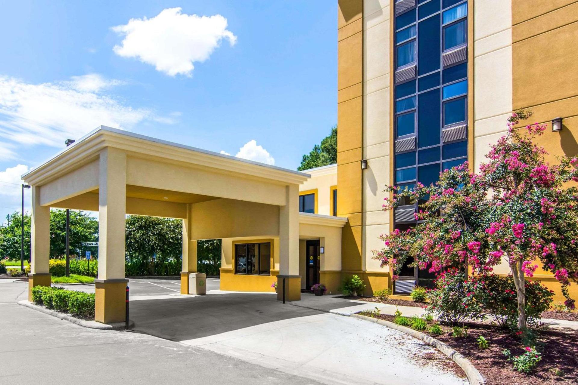 Quality Inn photo 3
