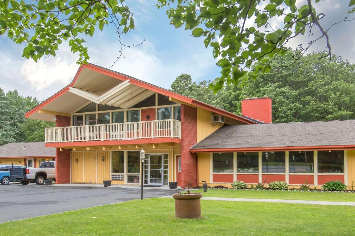 Econo Lodge Manchester Center — hotel in Manchester