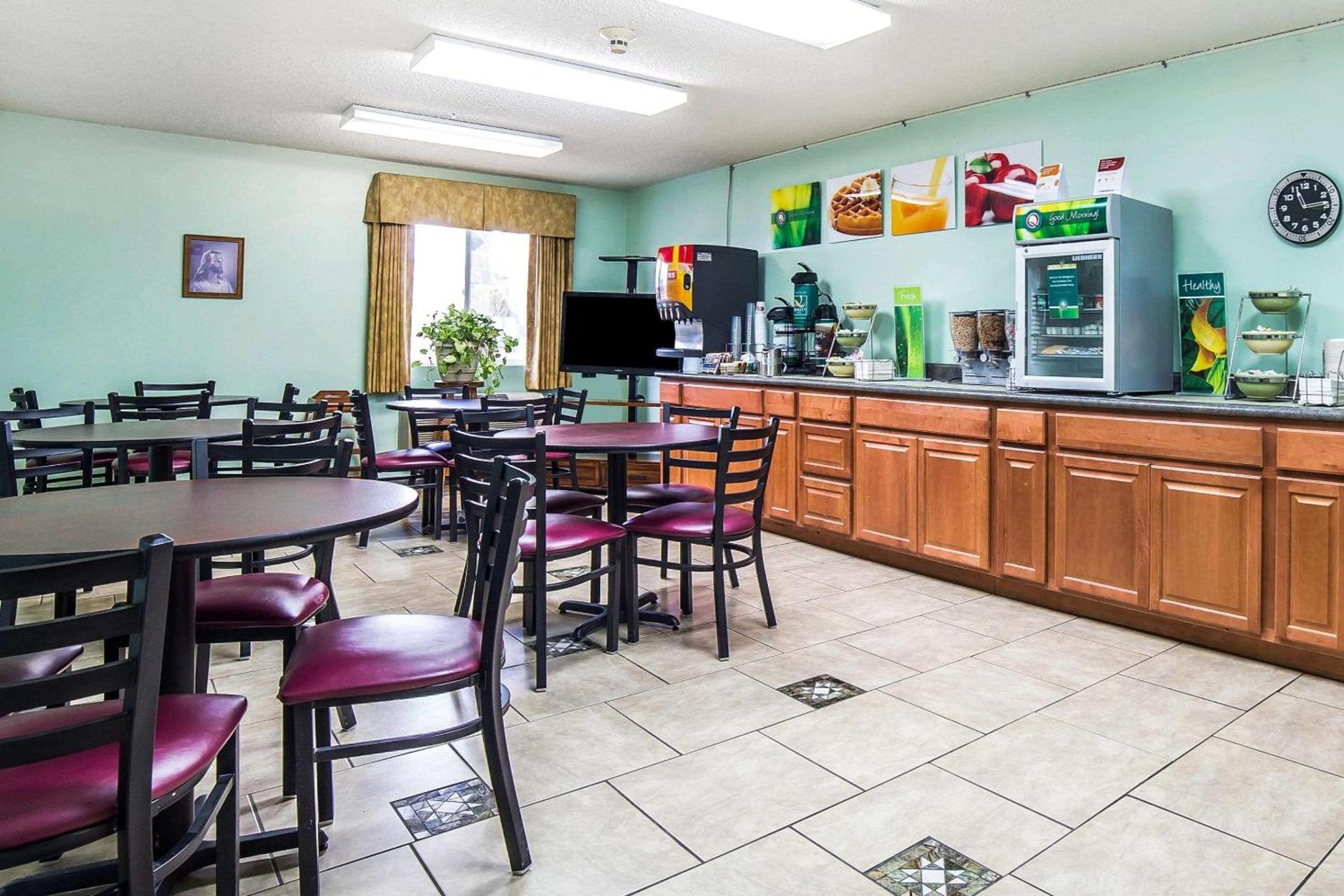 FairBridge Inn & Suites Sunnyside photo 14