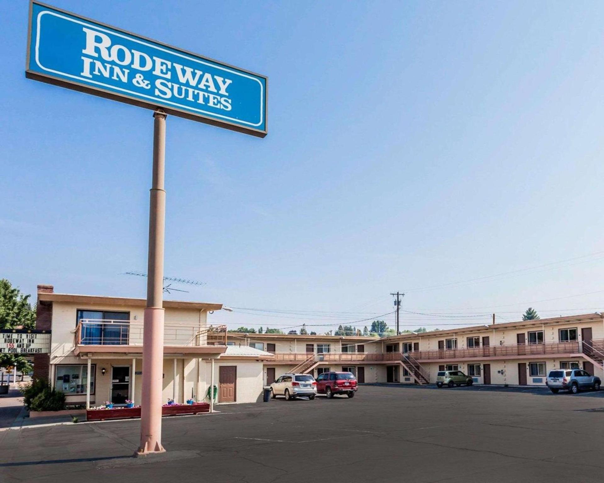 Rodeway Inn & Suites Omak - Okanogan — hotel in Omak