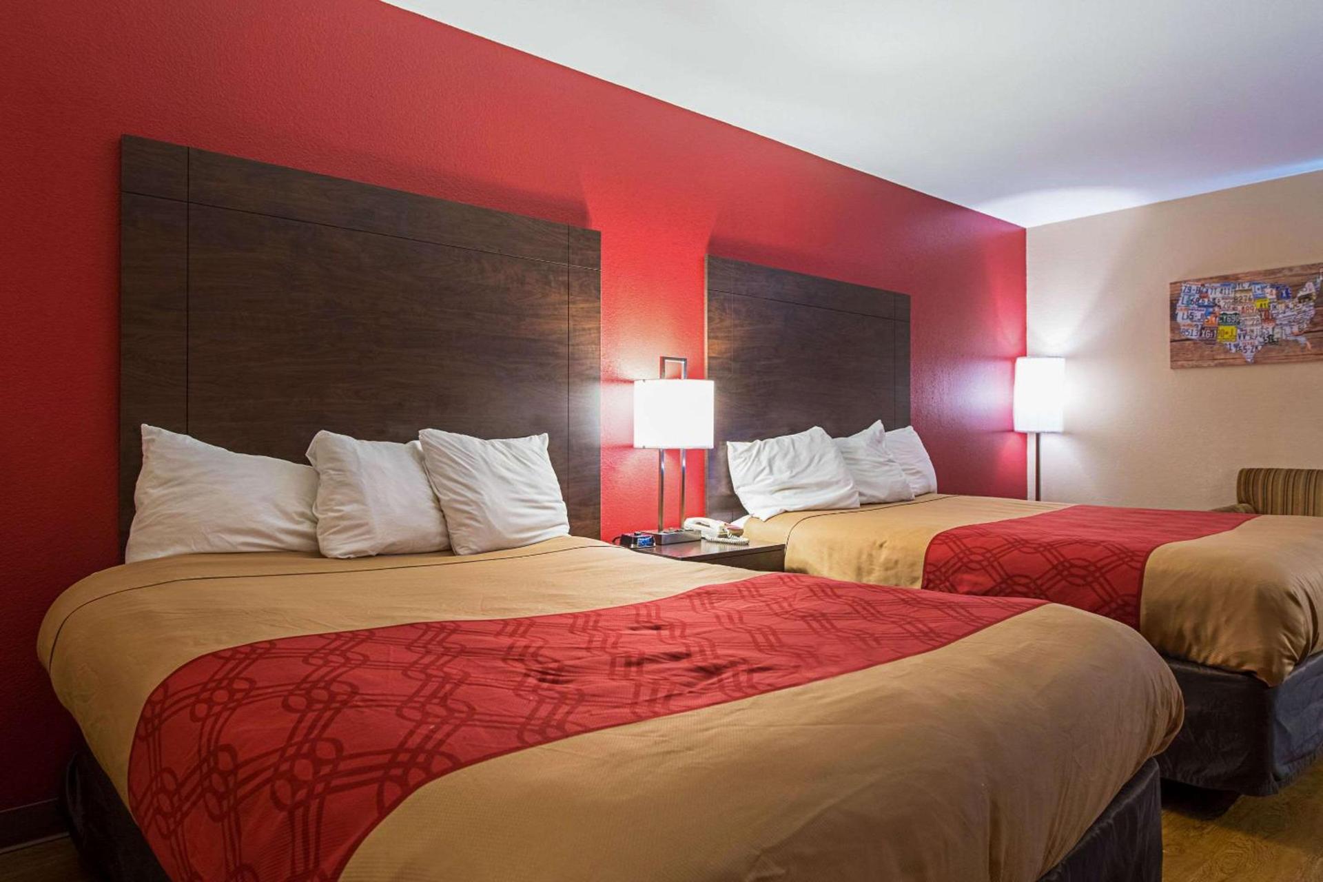 Econo Lodge Buckley Bonney Lake photo 31