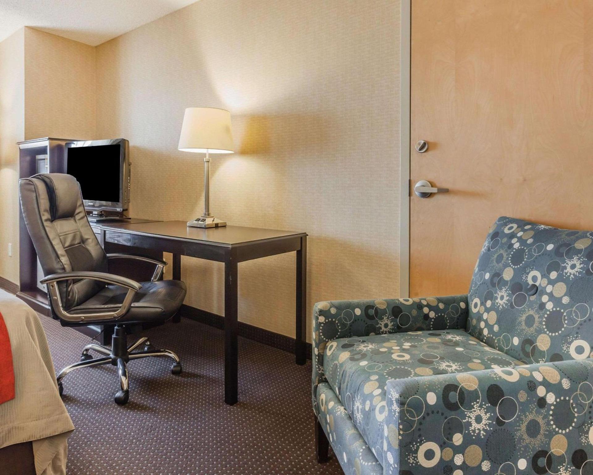 Comfort Inn On the Bay photo 16