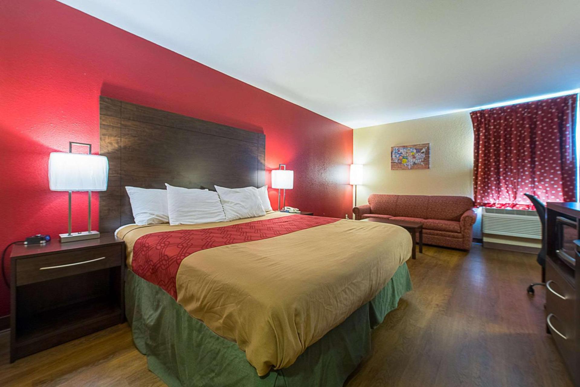 Econo Lodge Buckley Bonney Lake photo 25