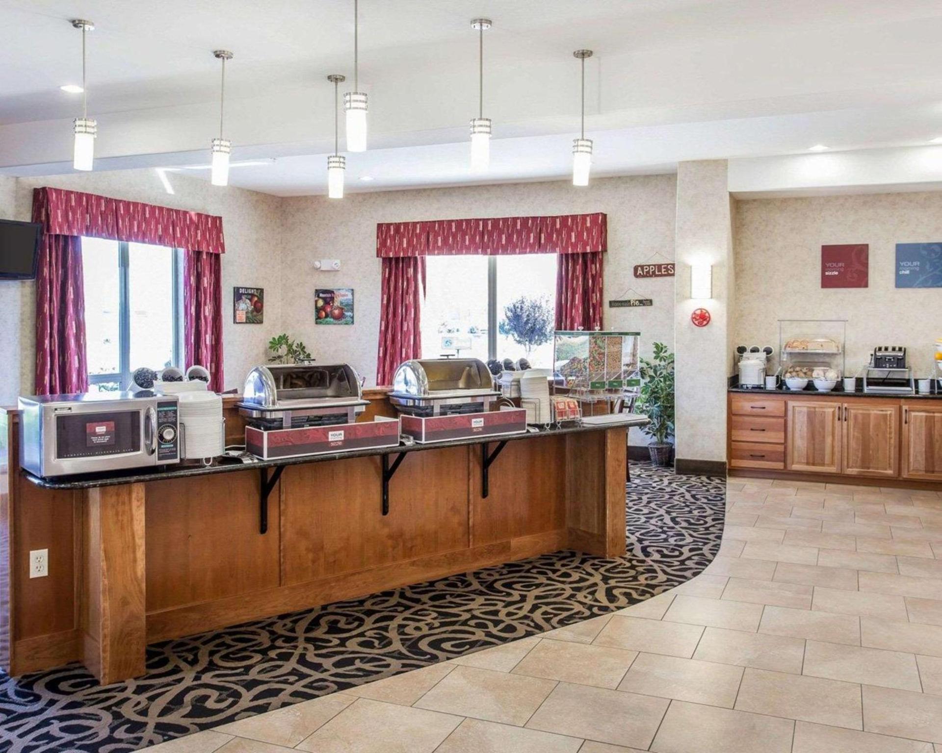 Comfort Suites Wenatchee Leavenworth photo 28