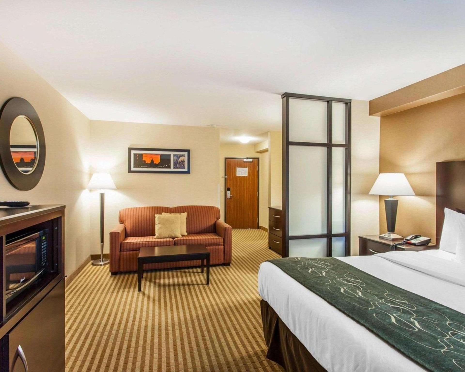 Comfort Suites Wenatchee Leavenworth photo 17